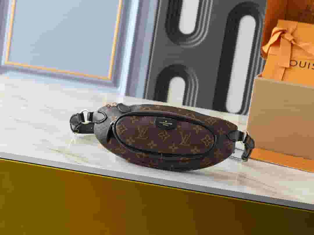 Yupoo Lv Keepit Damier Azur Waist Bag N00230 - Main Preview