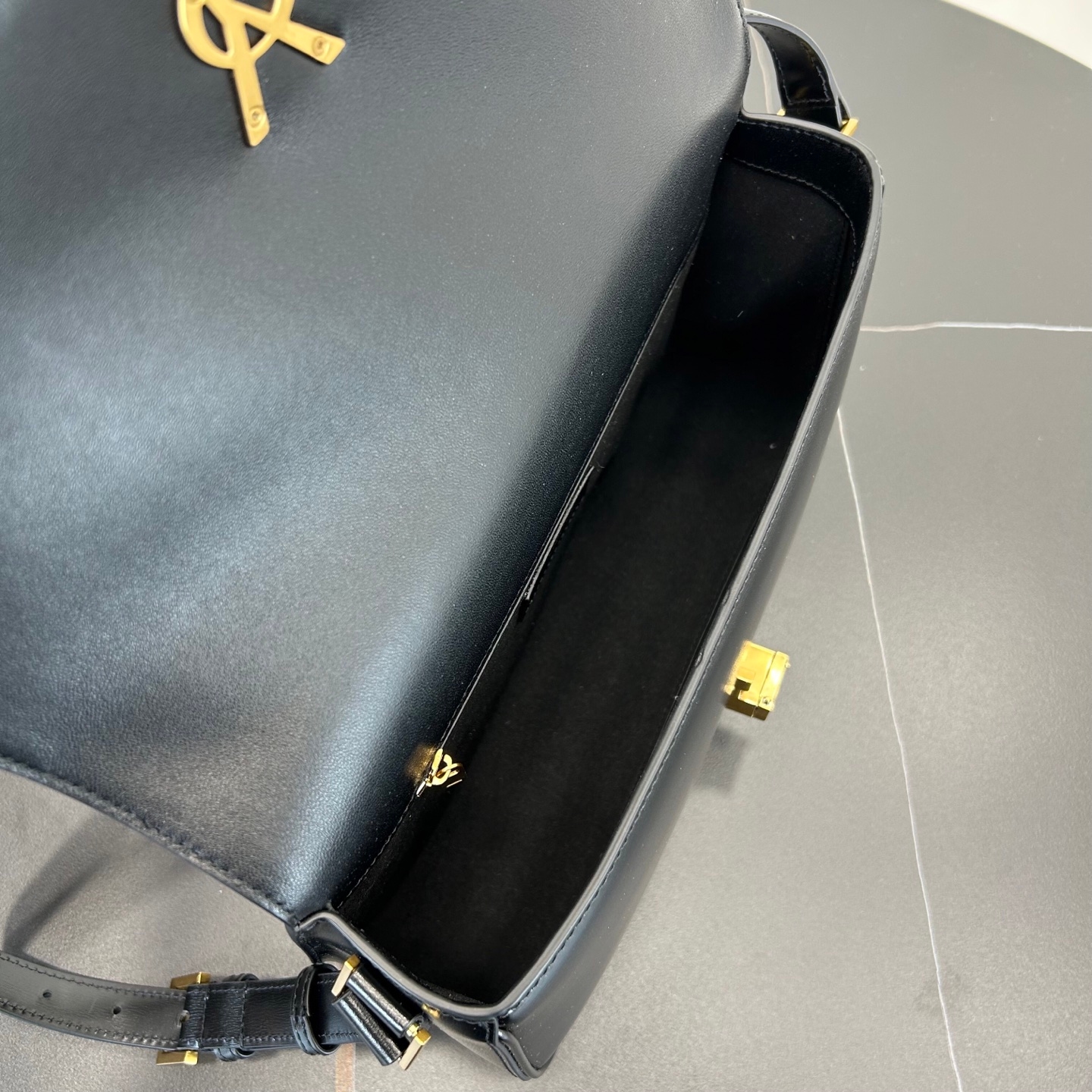 Yupoo  Saint Laurent Solferino Large Box Leather Black image 8