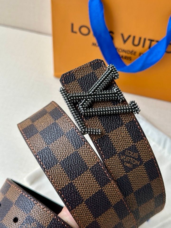 Lv Initiales Studs Reversible Belt 4.0Cm Yupoo Belt Brown image 9