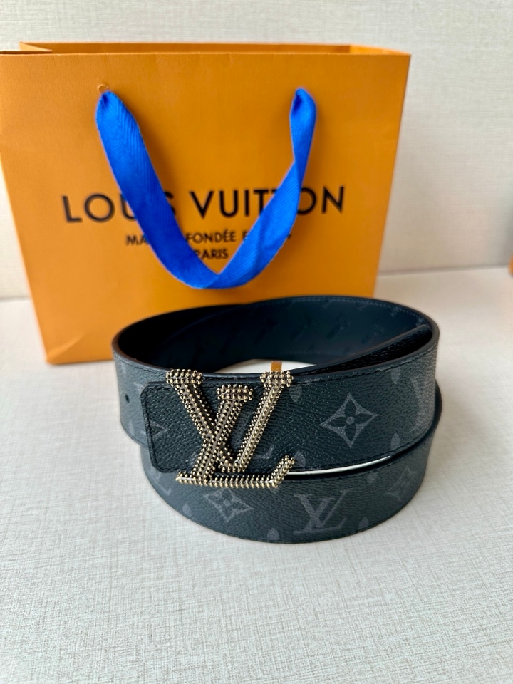 Lv Initiales Studs Reversible Belt 40Mm Yupoo Belt Black image 3