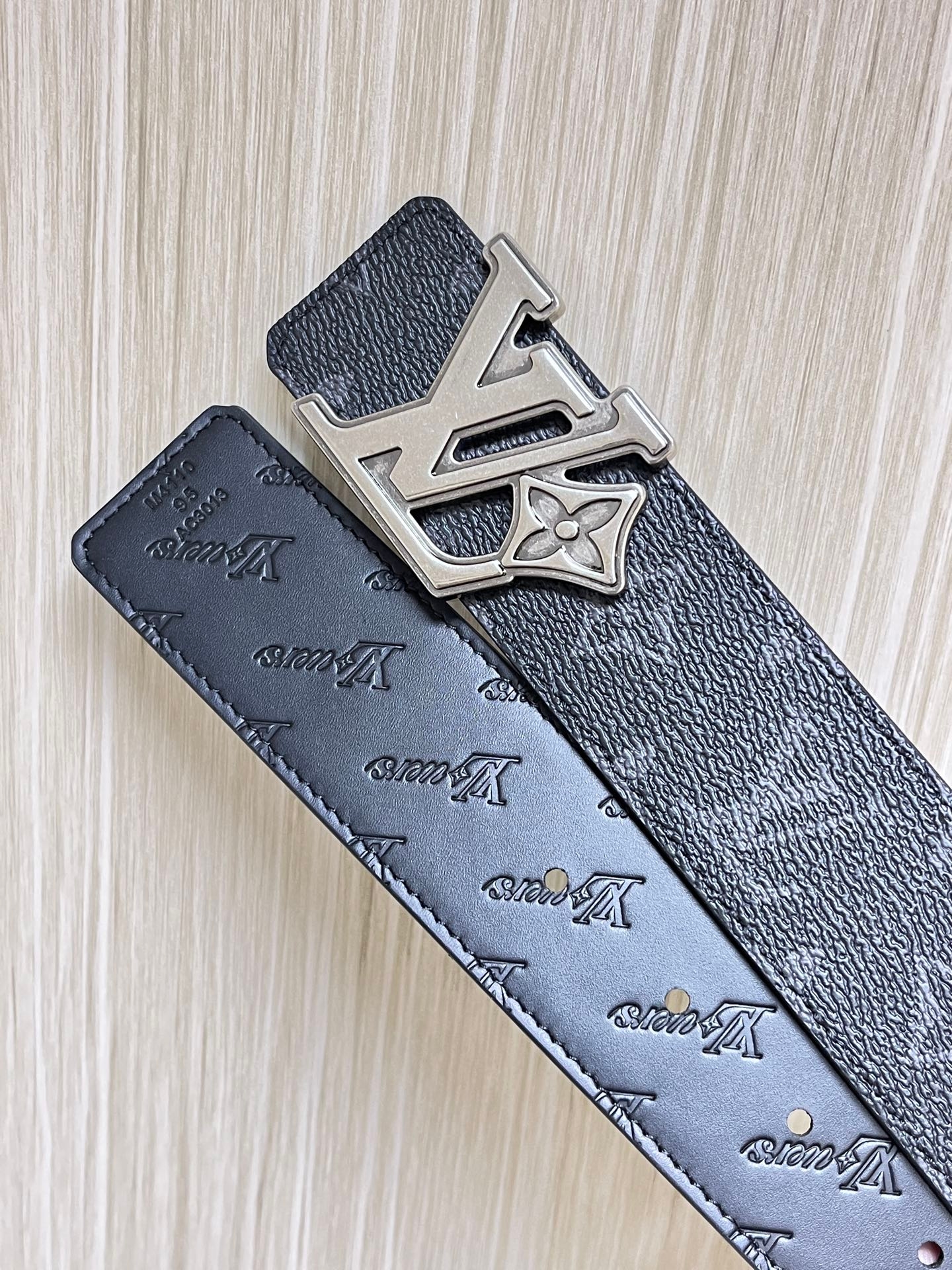 Lv Reversible Belt 40Mm Dual-Sided  Yupoo Lv Belt Black image 4