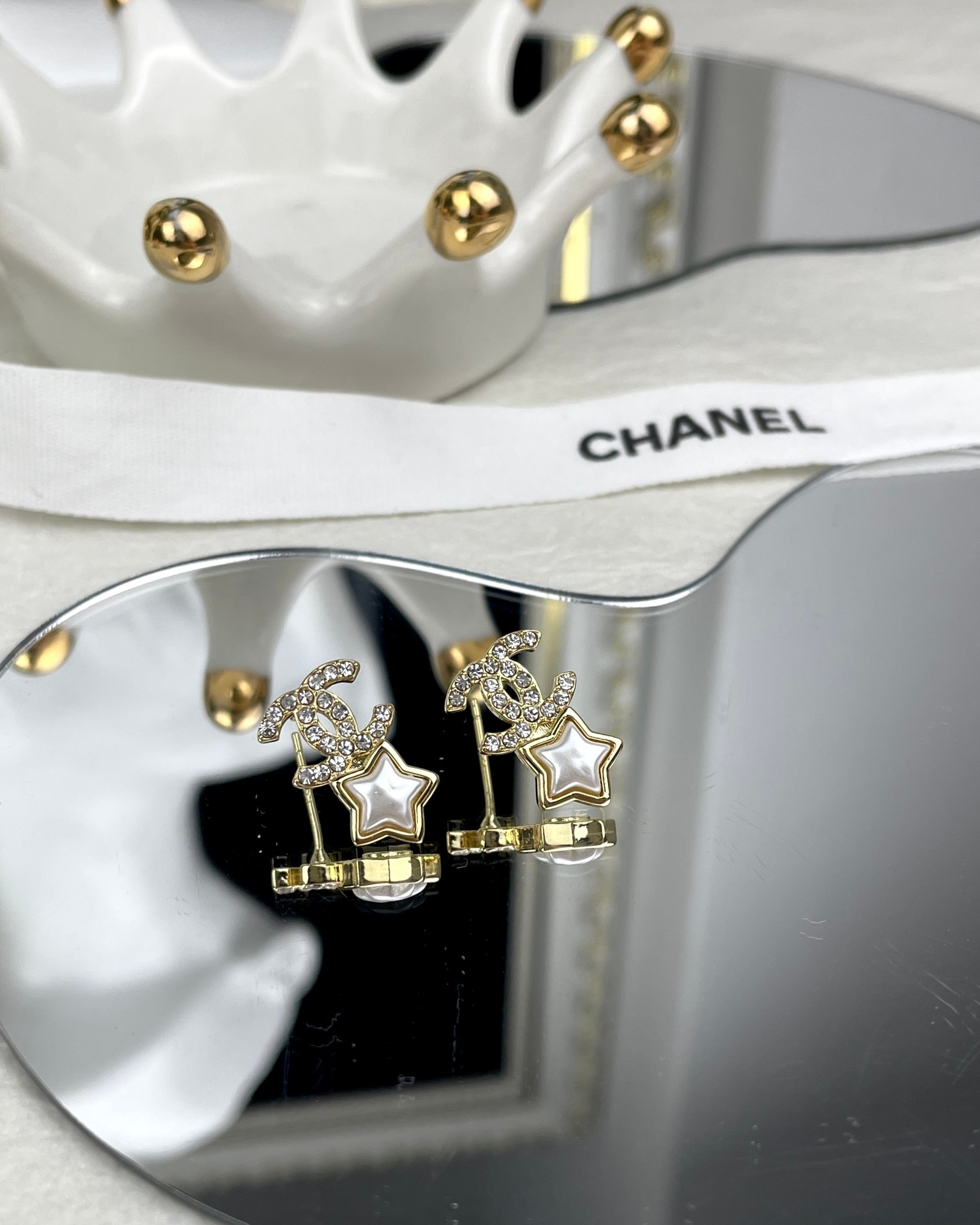 Chanel Double C Stud Earrings Yupoo Jewelry image 4