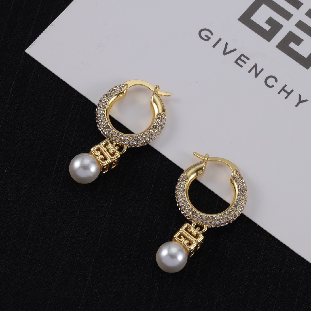 Givenchy Stud Earrings Yupoo Jewelry Silver And Gold image 6
