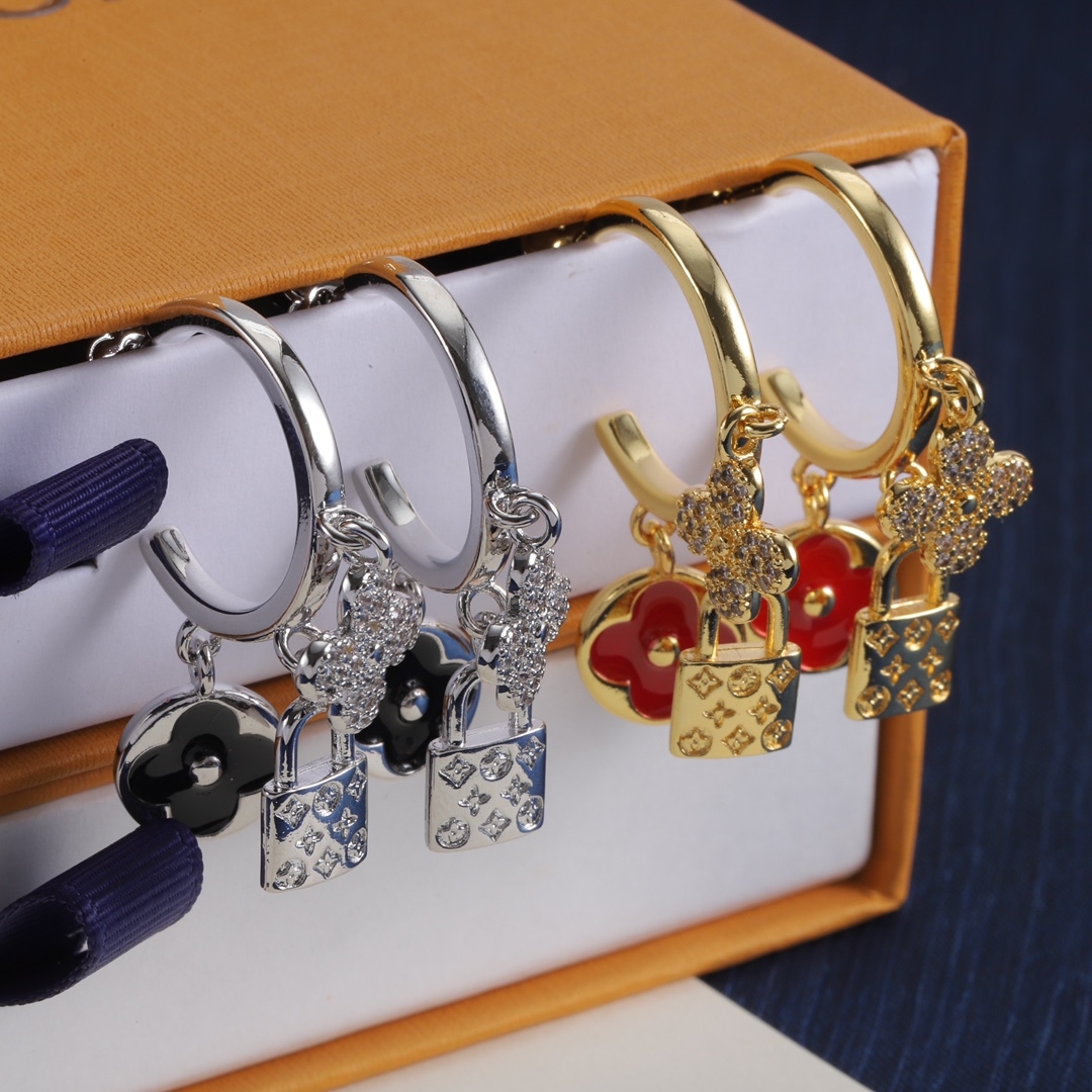 Louis Vuitton Stud Earrings Yupoo Lv Jewelry 2025 image 3