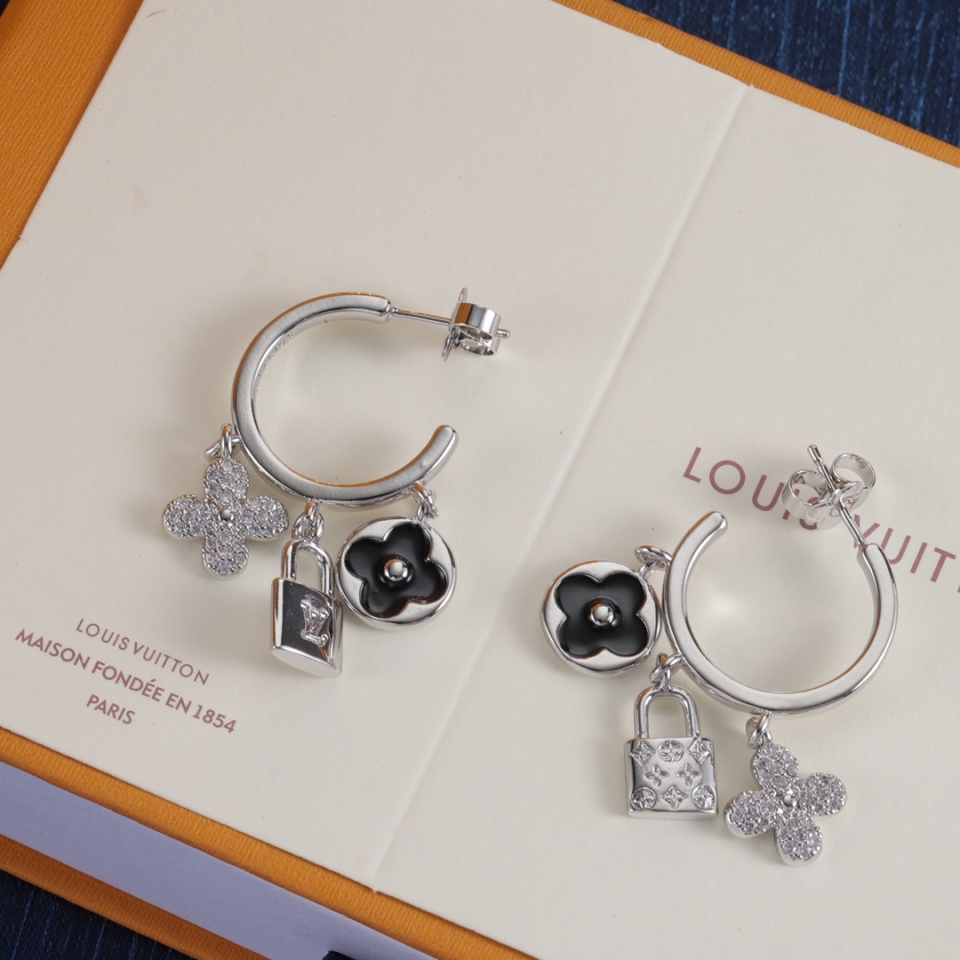 Louis Vuitton Stud Earrings Yupoo Lv Jewelry 2025 image 5