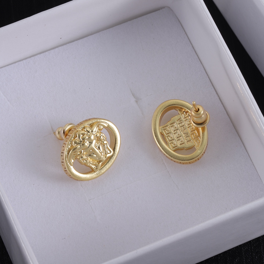 Versace Stud Earrings Yupoo Jewelry Gold image 3
