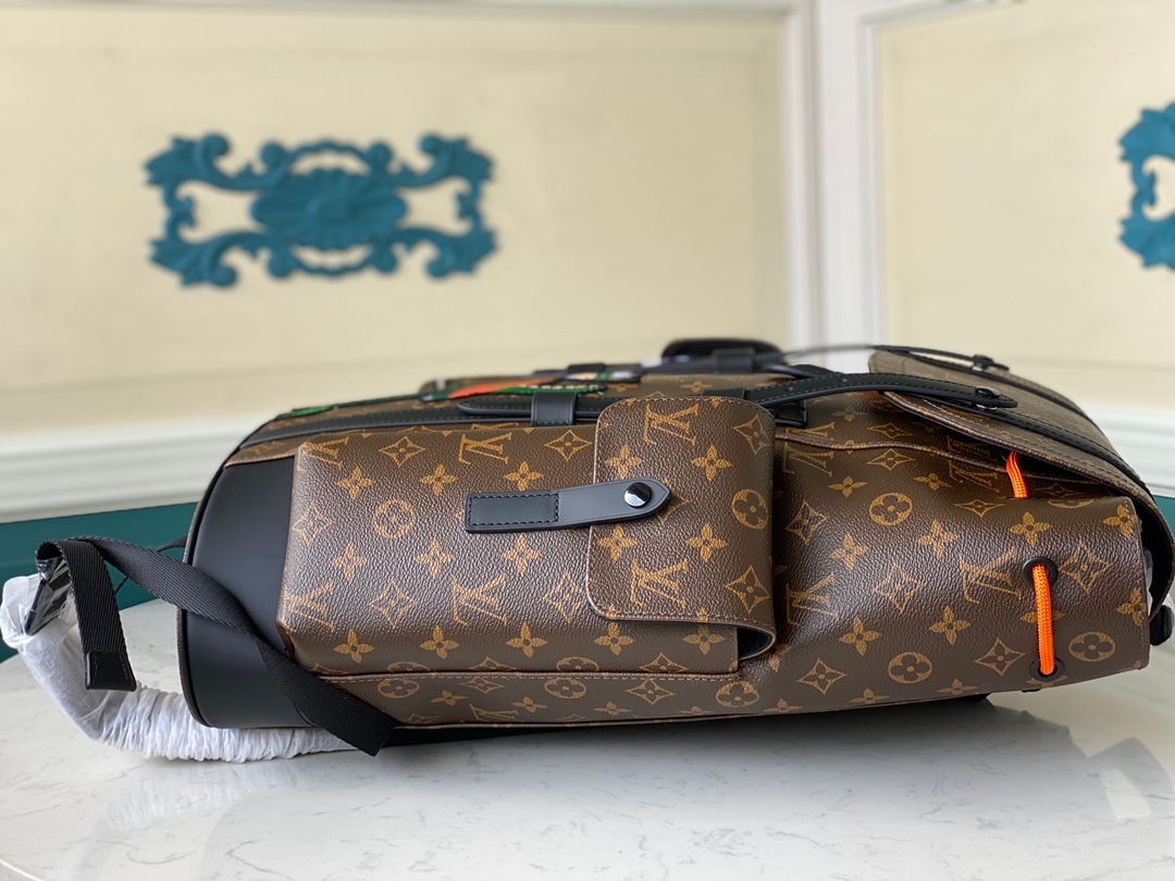 Yupoo bags: NIGO × LV Backpack M43735 - Rugged Monogram Style 🎒 image 4