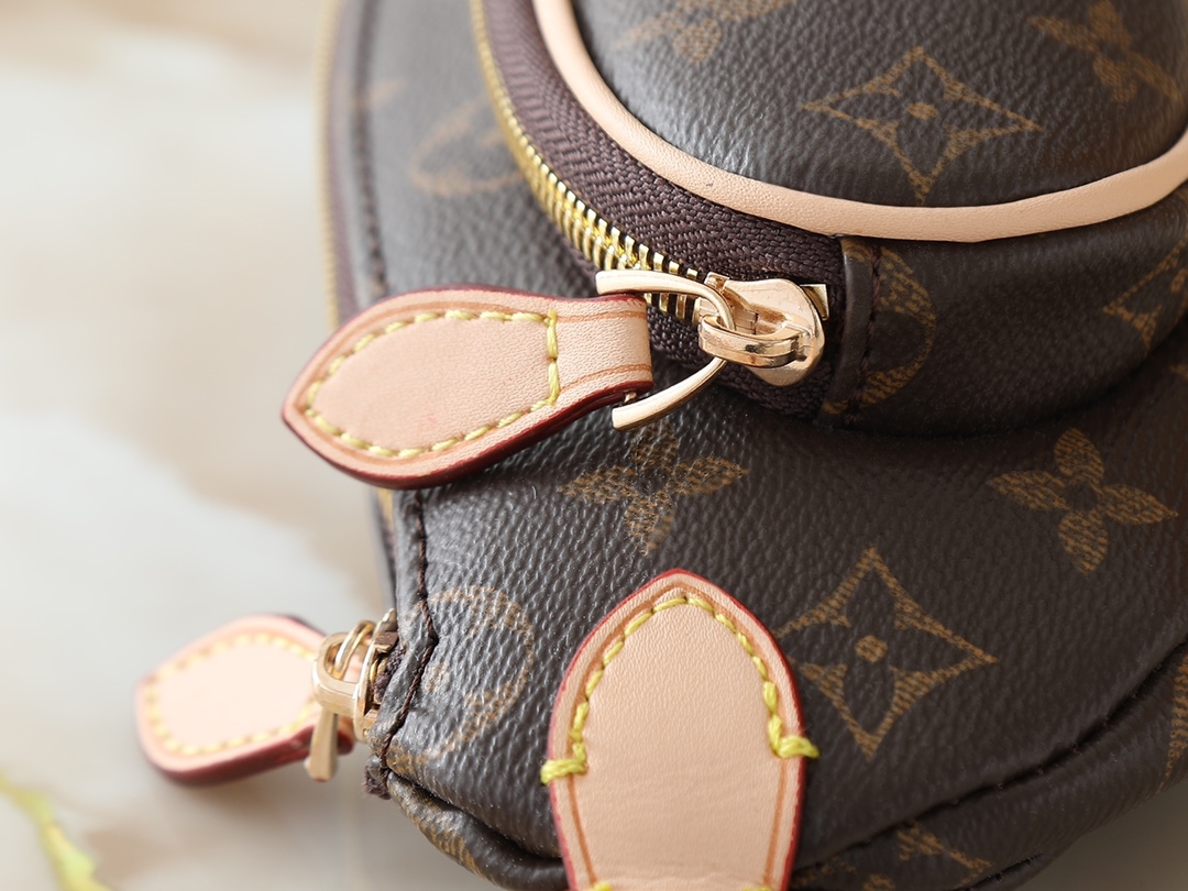Yupoo Lv Keepit Damier Azur Waist Bag M43644 image 7