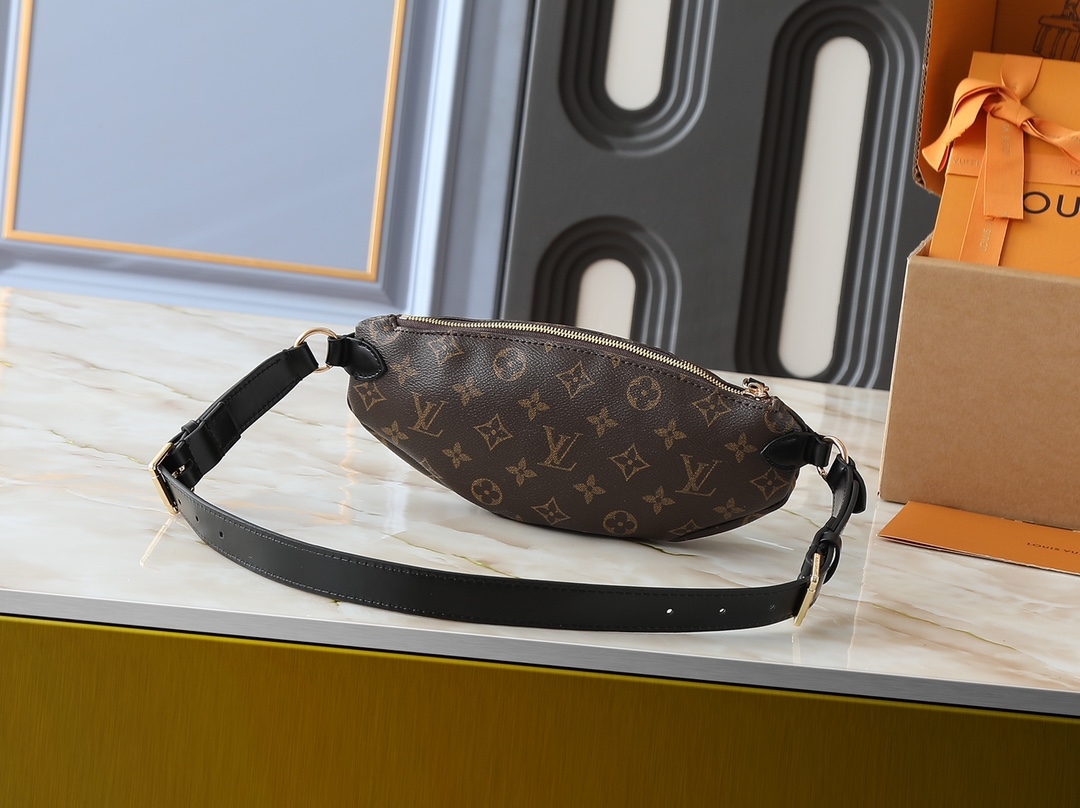 Yupoo Lv Keepit Damier Azur Waist Bag N00230 image 3