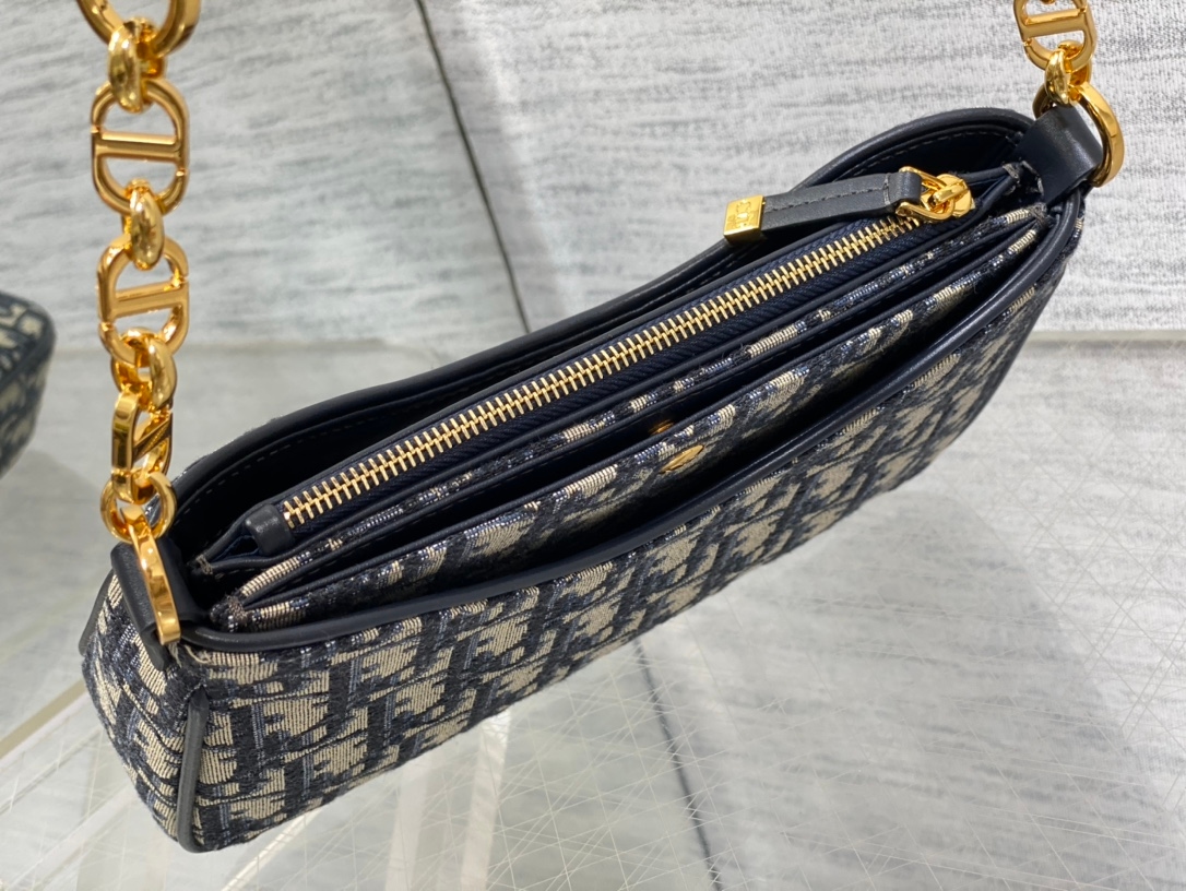 Yupoo Dior Hobo Avenue Crossbody Bag image 7