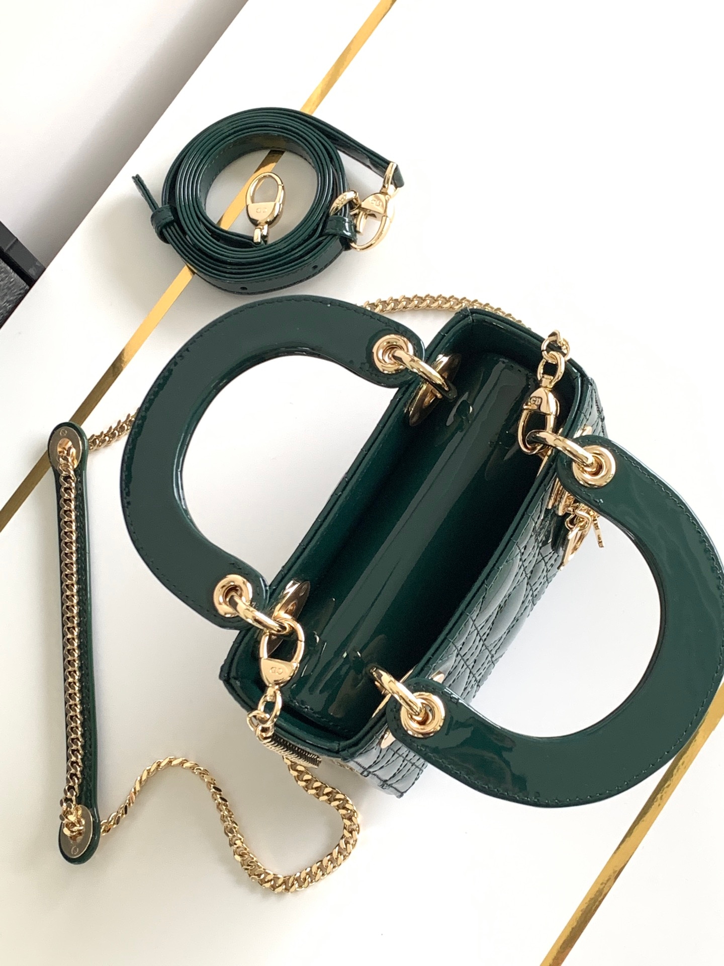 Yupoo Lady Dior Green Patent Leather Bag With Dual Strap image 6