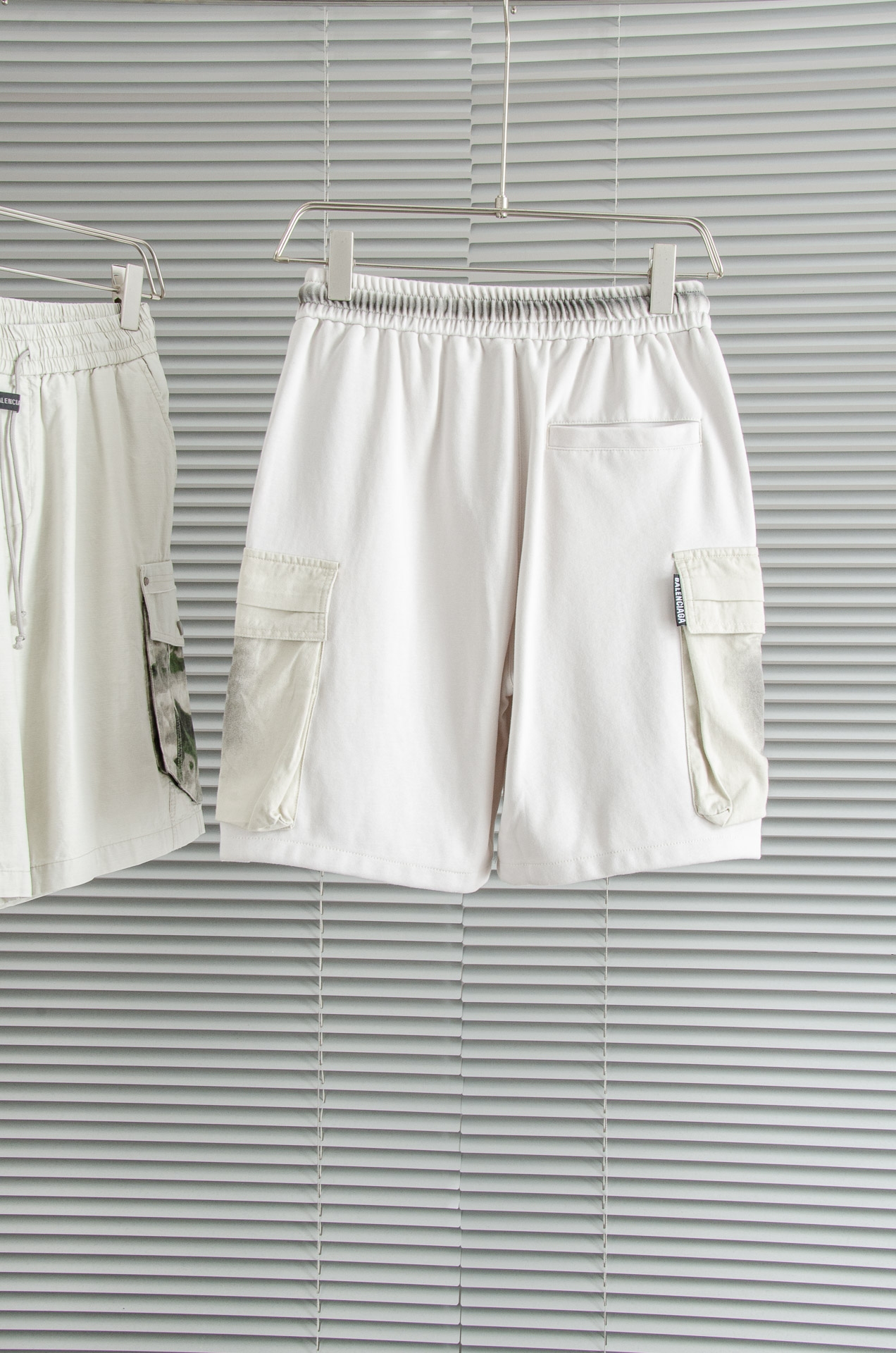 Yupoo clothing: BALENCIAGA 2025SS Summer Casual Shorts image 2