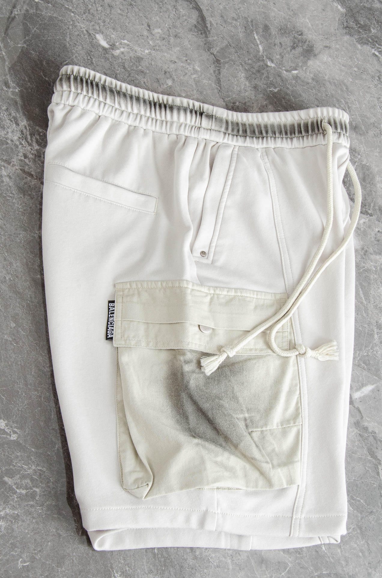 Yupoo clothing: BALENCIAGA 2025SS Summer Casual Shorts image 7