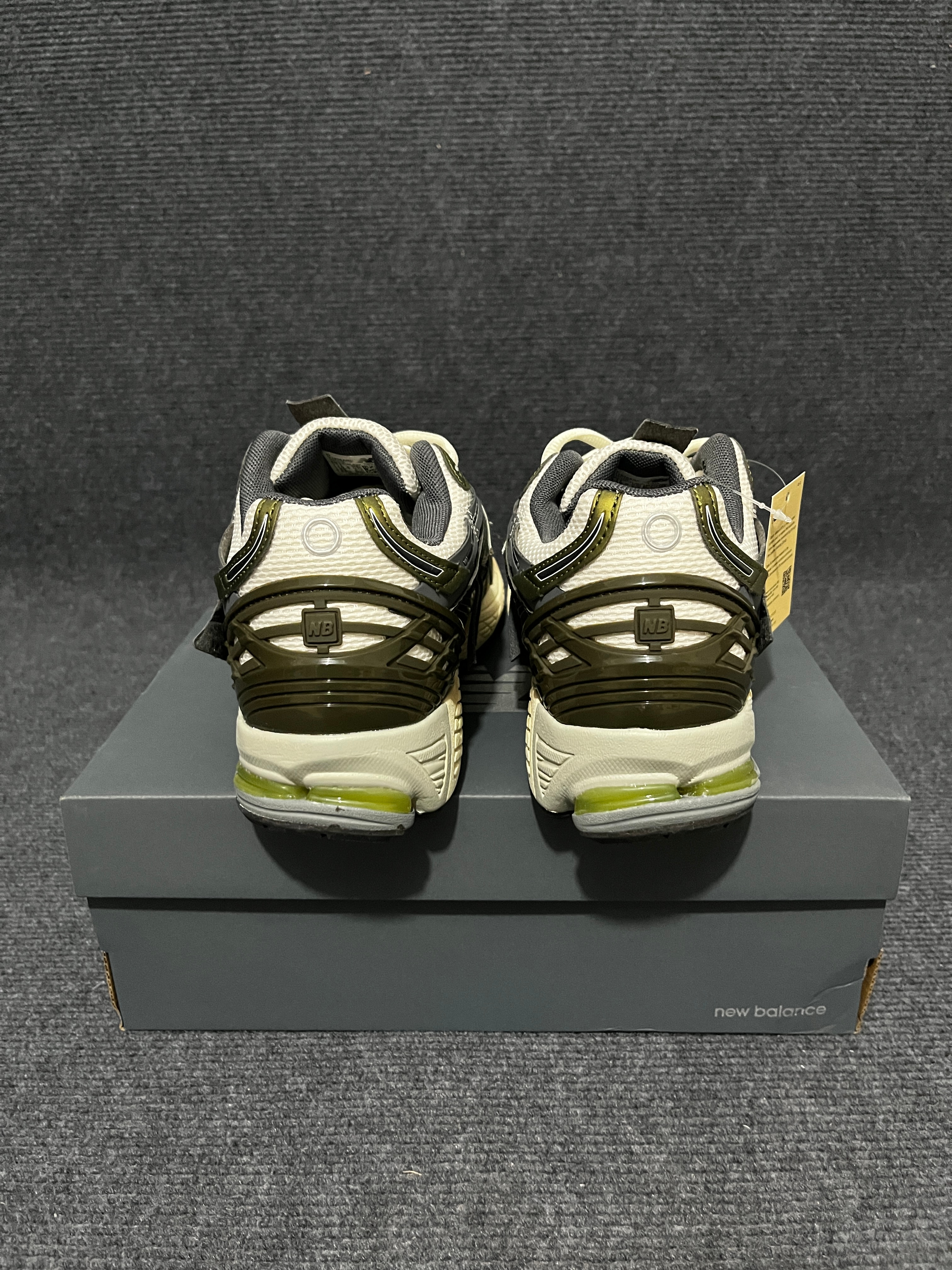 New Balance Running Shoes Yupoo Nb Sneakers 1906A image 2