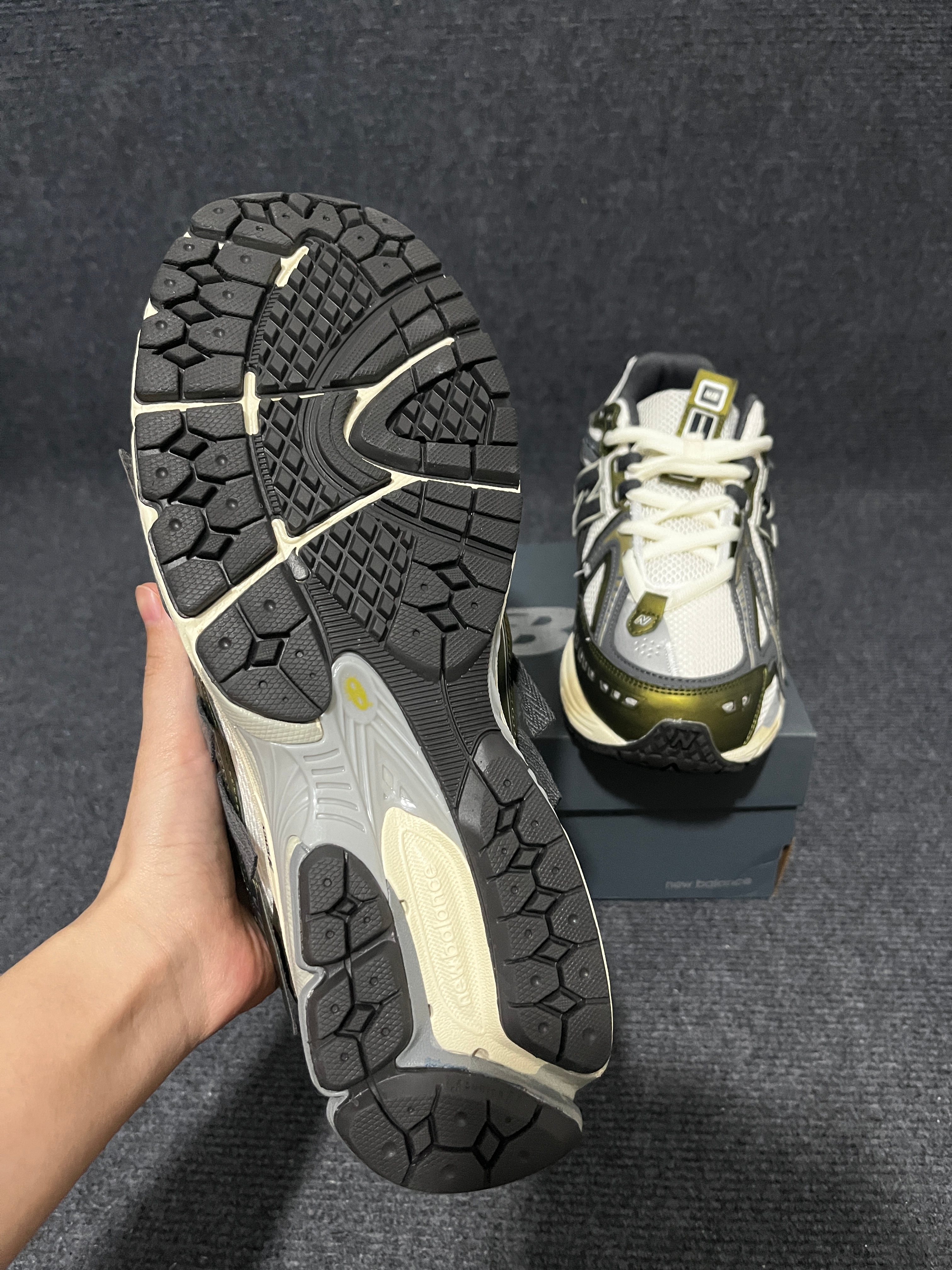 New Balance Running Shoes Yupoo Nb Sneakers 1906A image 4