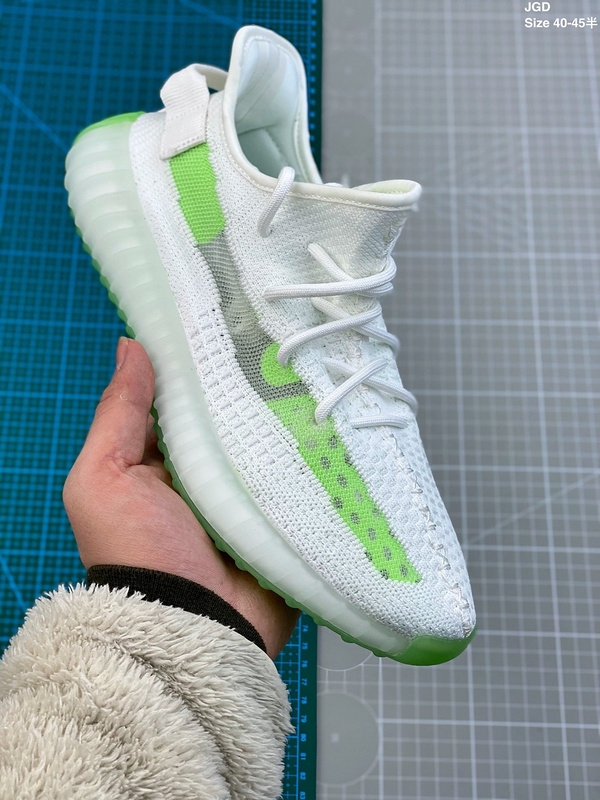 Yupoo Shoes: Adidas Yeezy 350V2 static reflective image 2