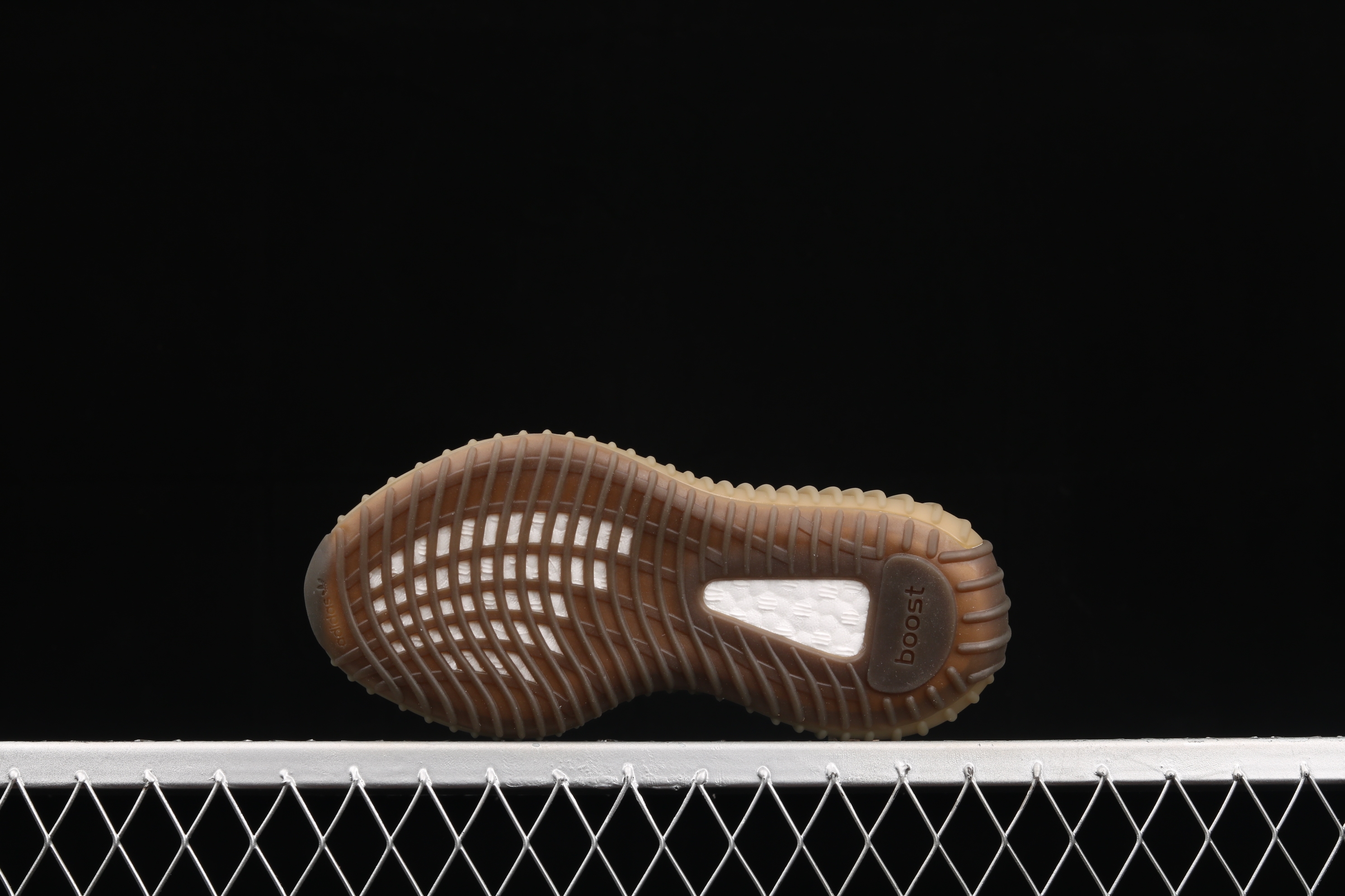Yupoo Shoes: Premium Yeezy Yupoo Sneakers image 3