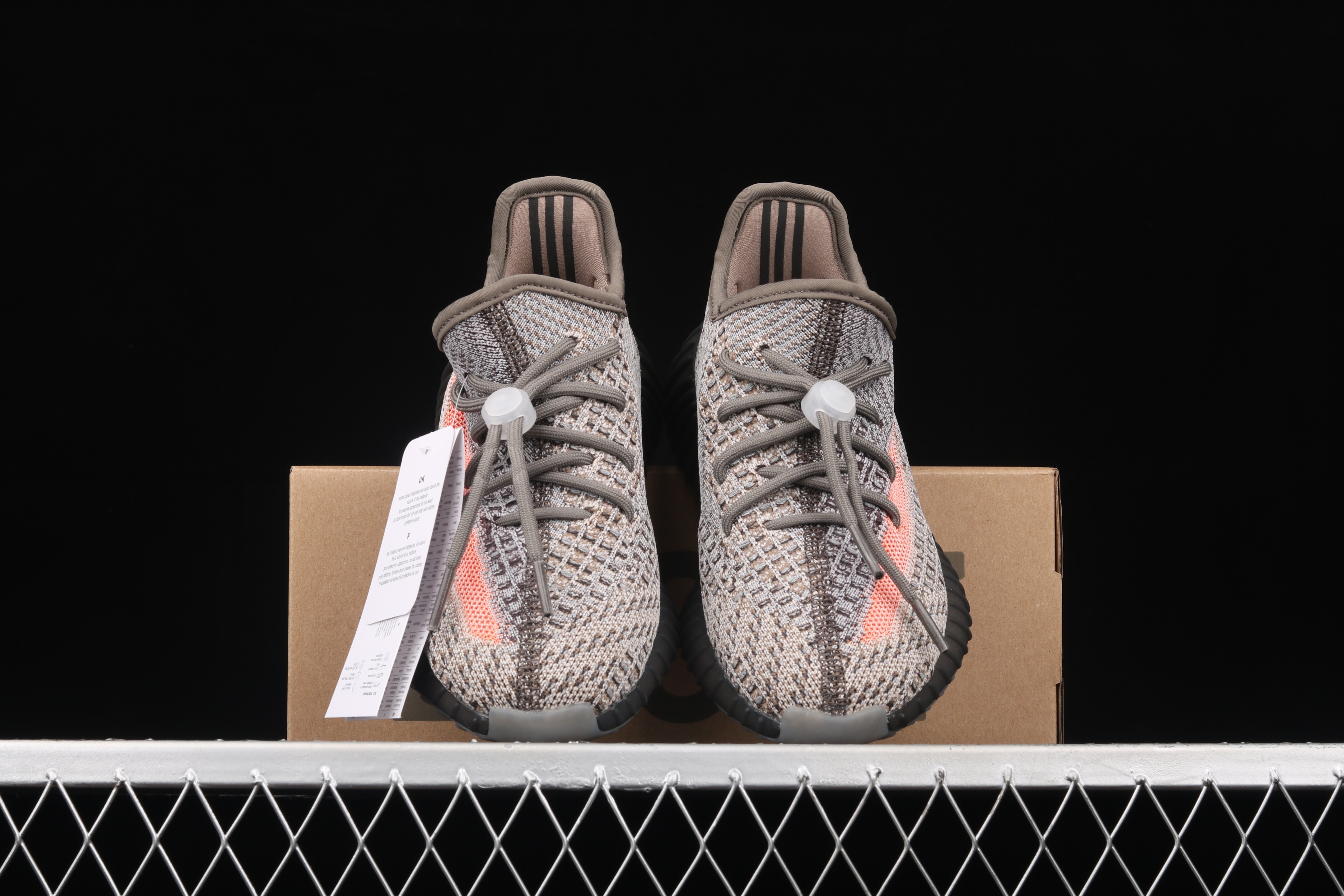 Yupoo Shoes: Premium Yeezy Yupoo Sneakers image 5