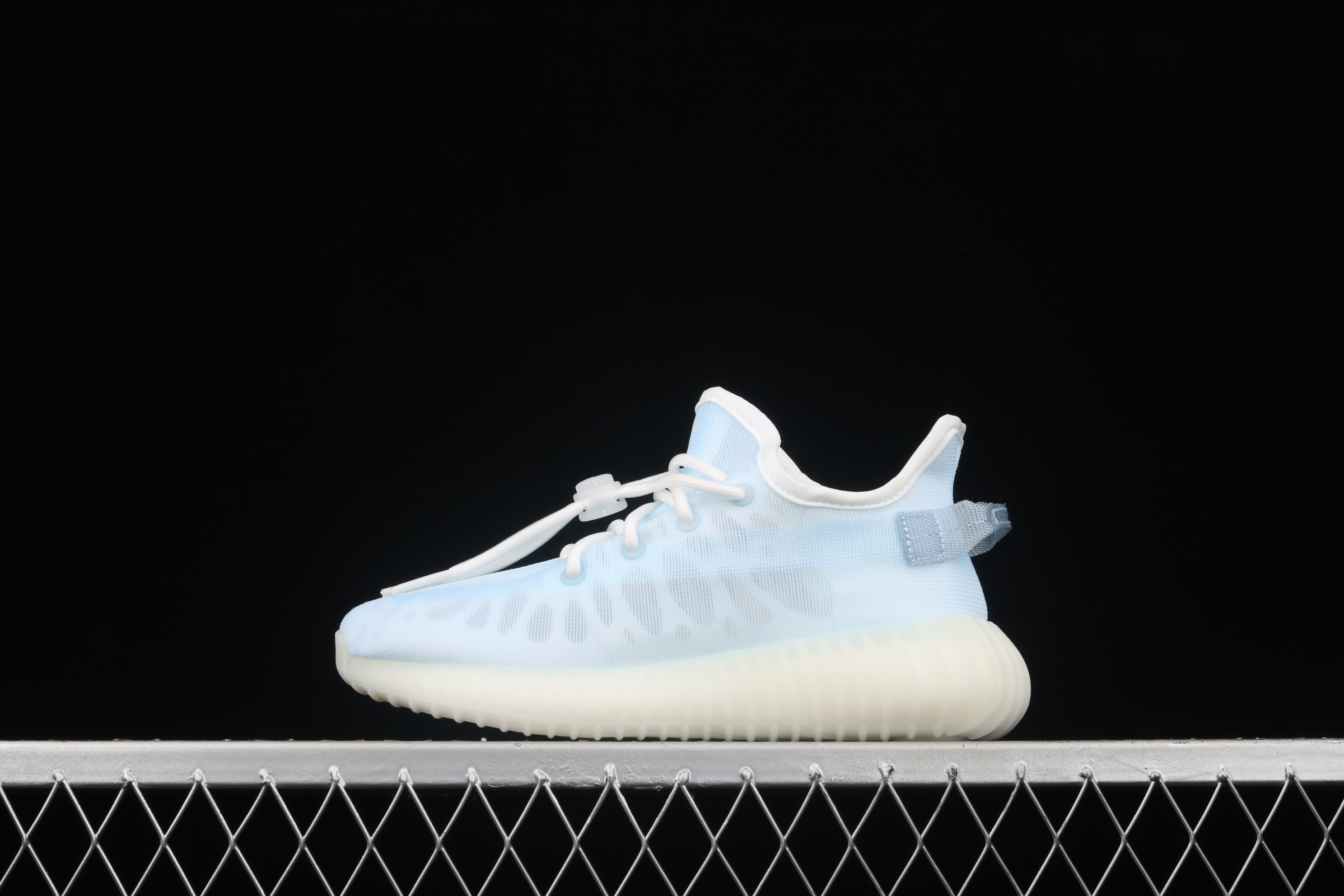 Yupoo Shoes: Premium Yeezy Yupoo Sneakers image 1