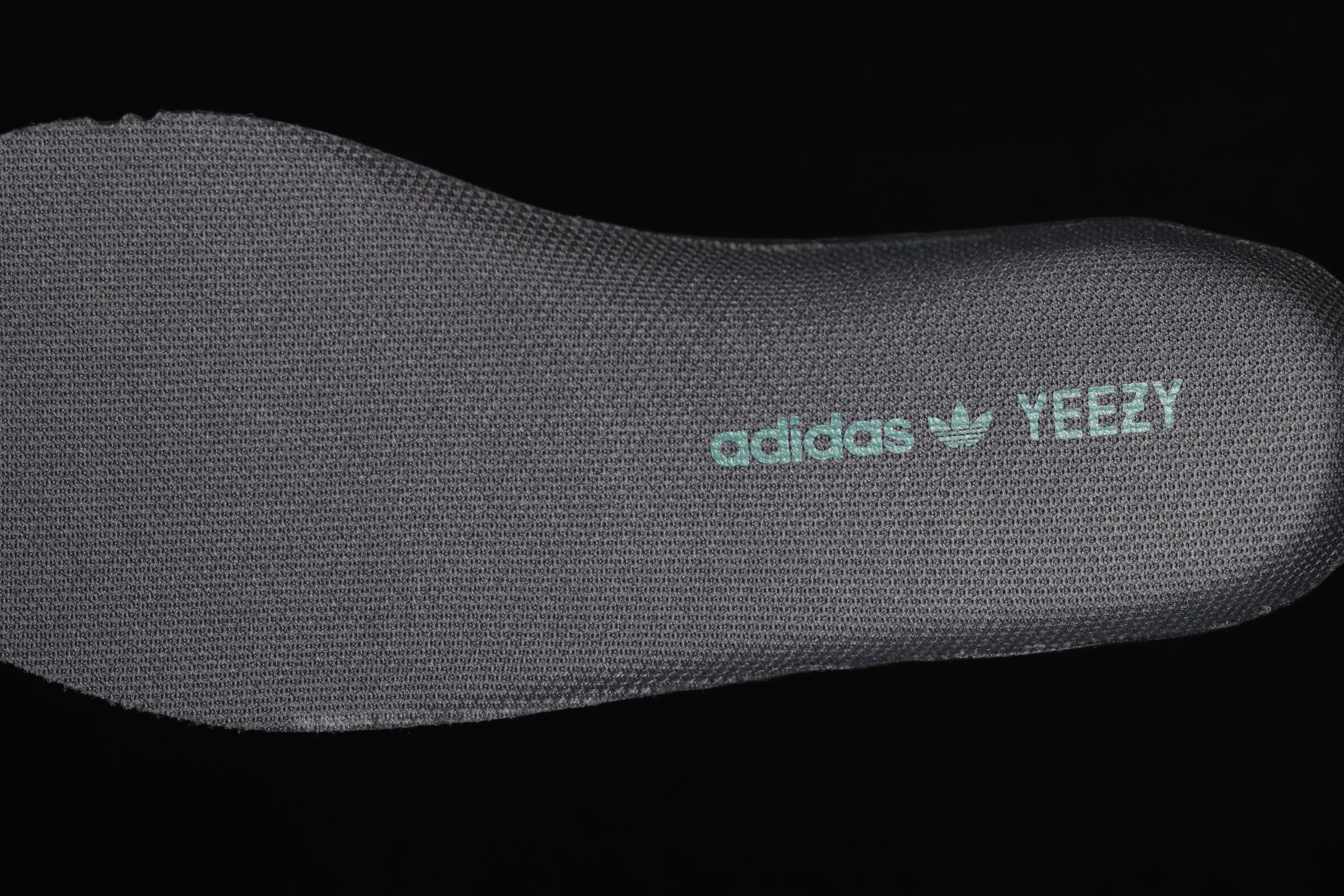 Yupoo Shoes: Premium Yeezy Yupoo Sneakers image 13