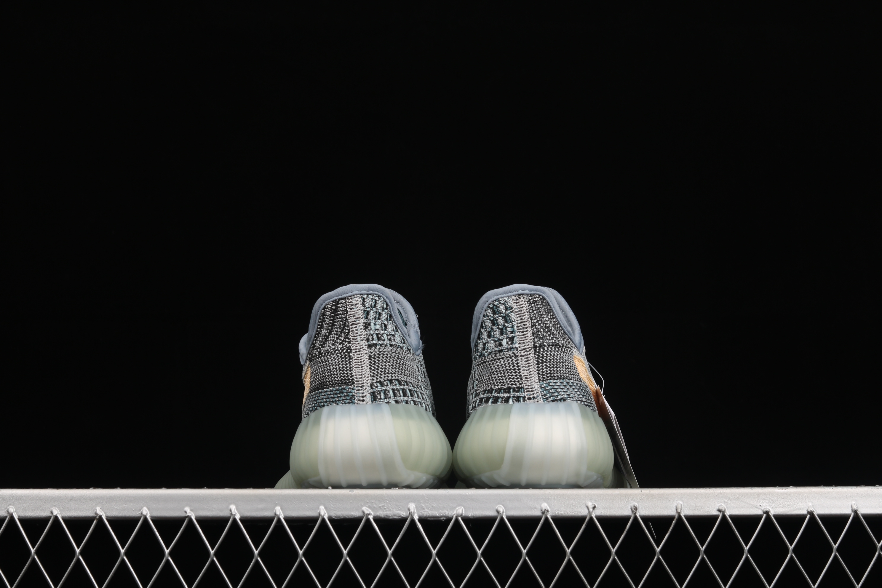 Yupoo Shoes: Premium Yeezy Yupoo Sneakers image 4