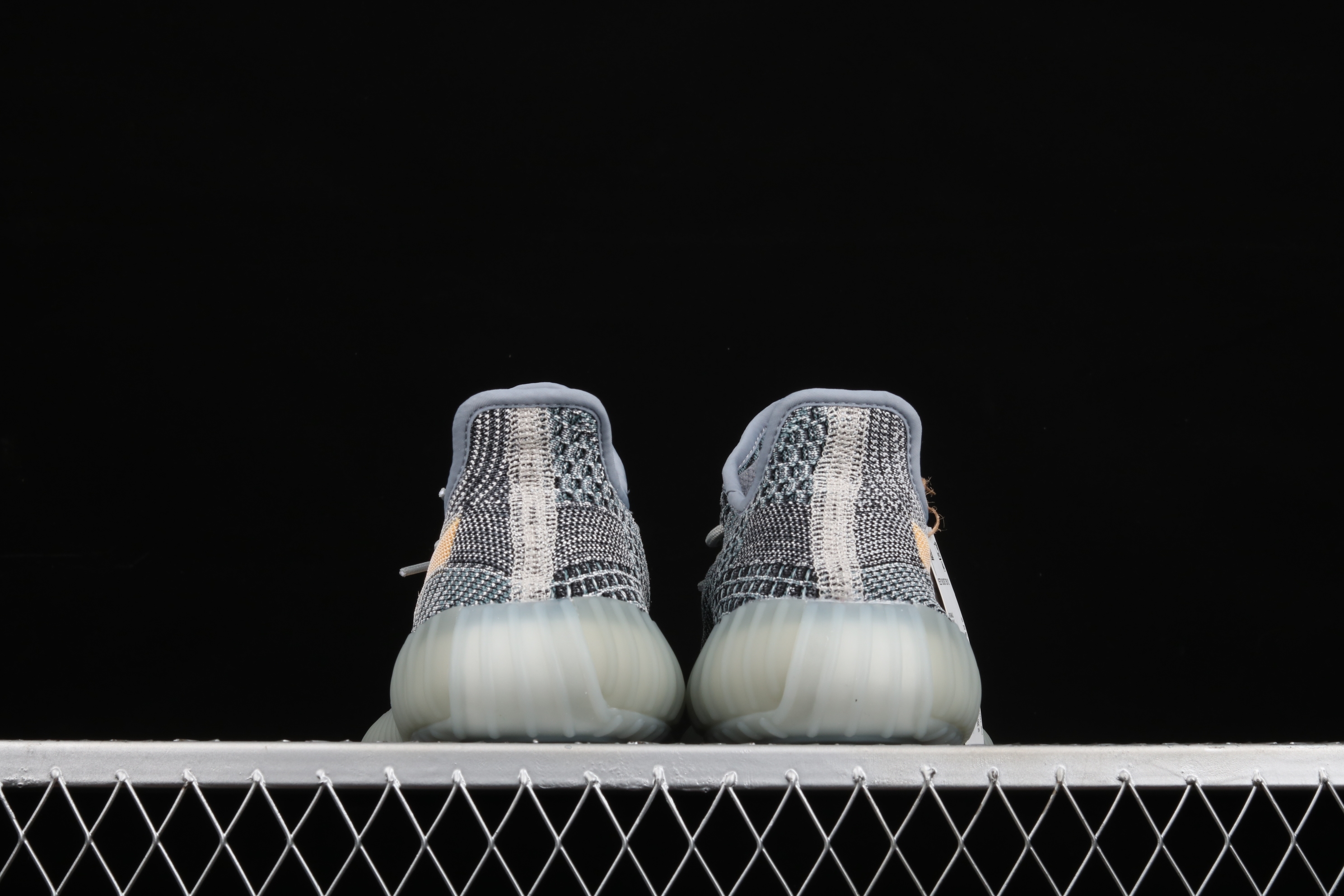 Yupoo Shoes: Premium Yeezy Yupoo Sneakers image 5