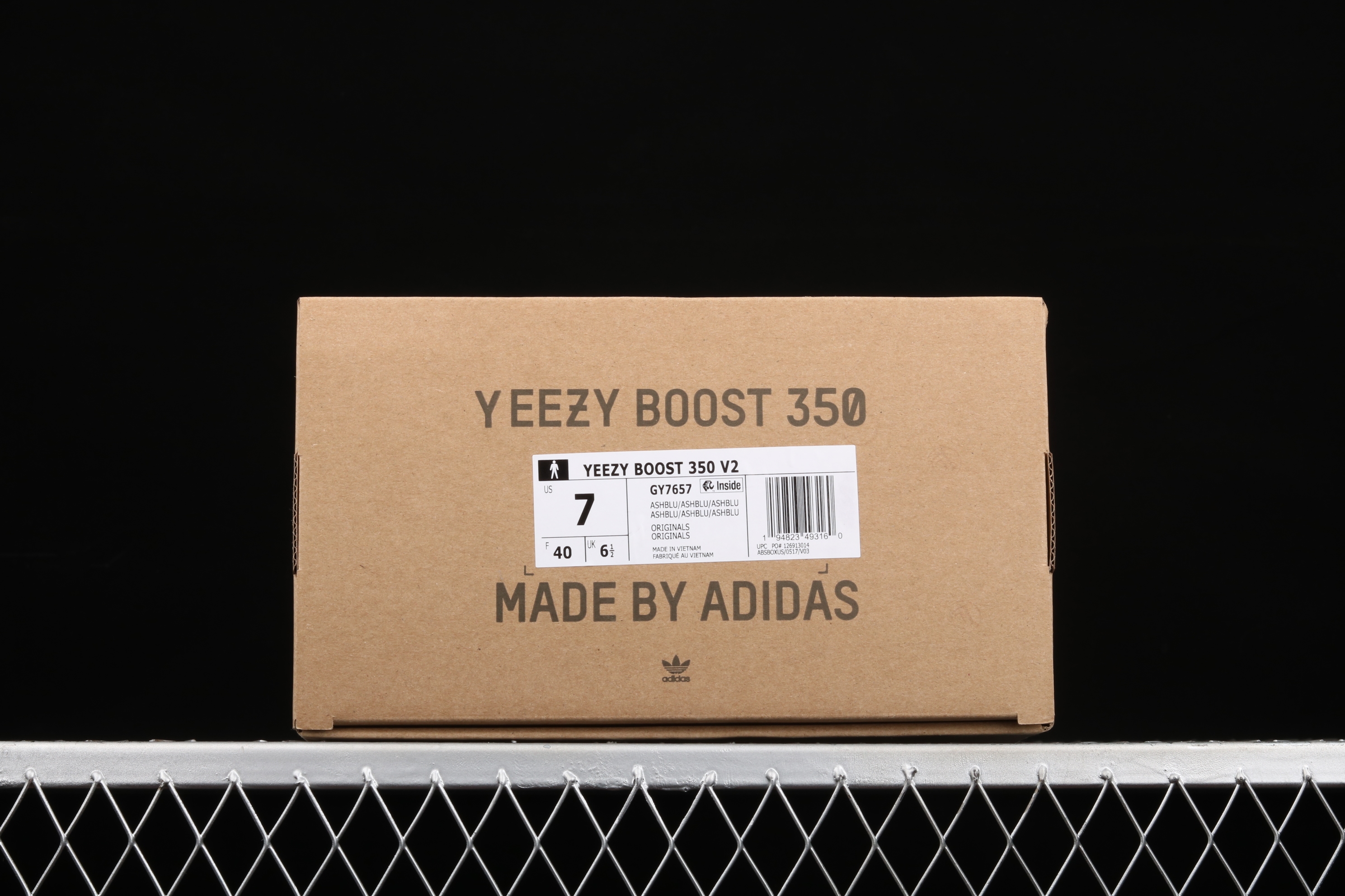 Yupoo Shoes: Premium Yeezy Yupoo Sneakers image 7