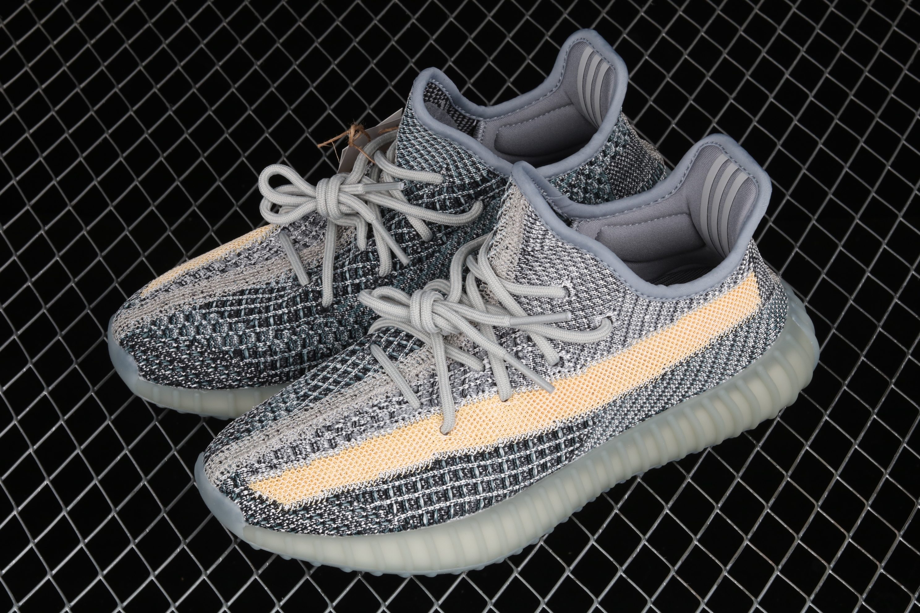Yupoo Shoes: Premium Yeezy Yupoo Sneakers image 8