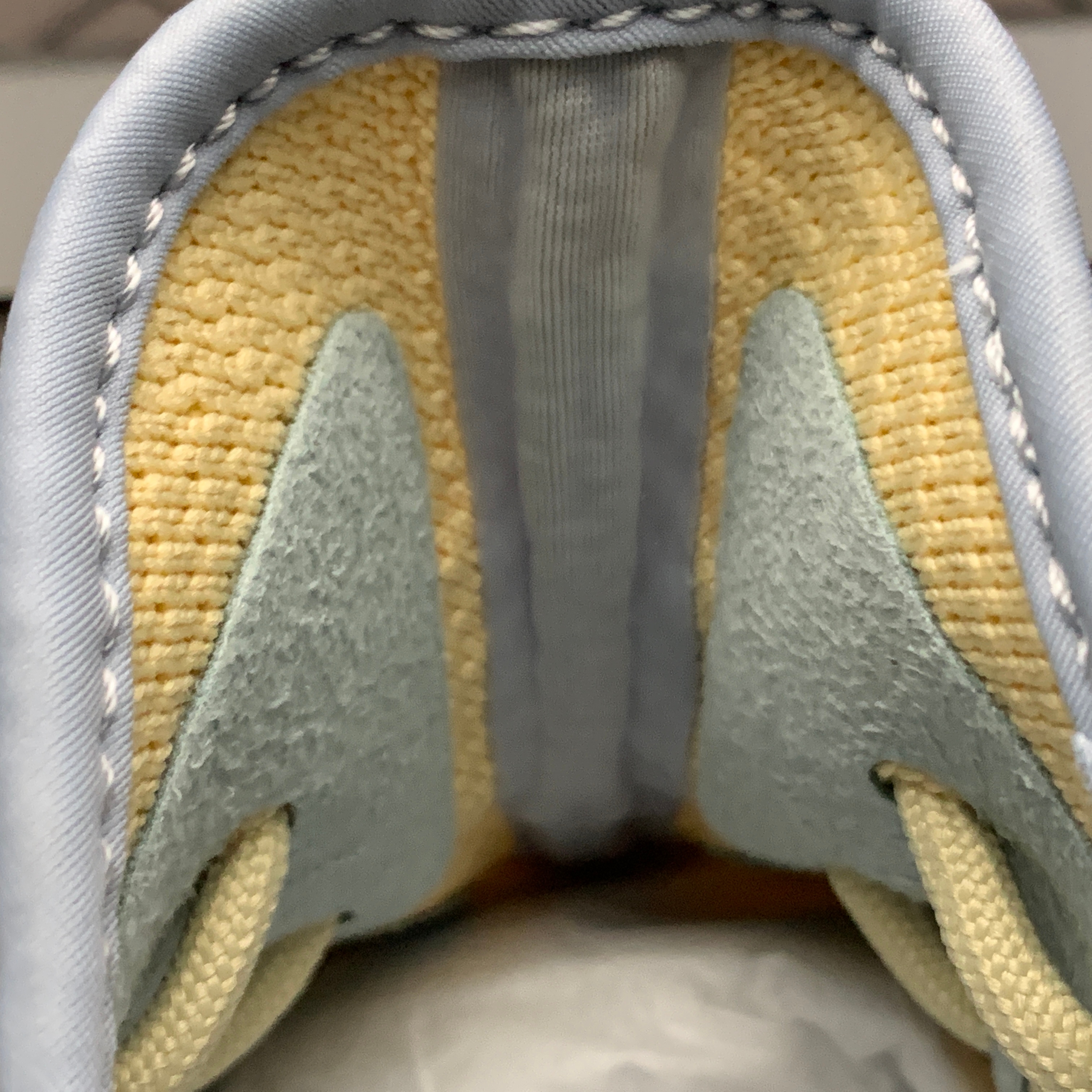 Yupoo Shoes: Premium Yeezy Yupoo Sneakers image 9