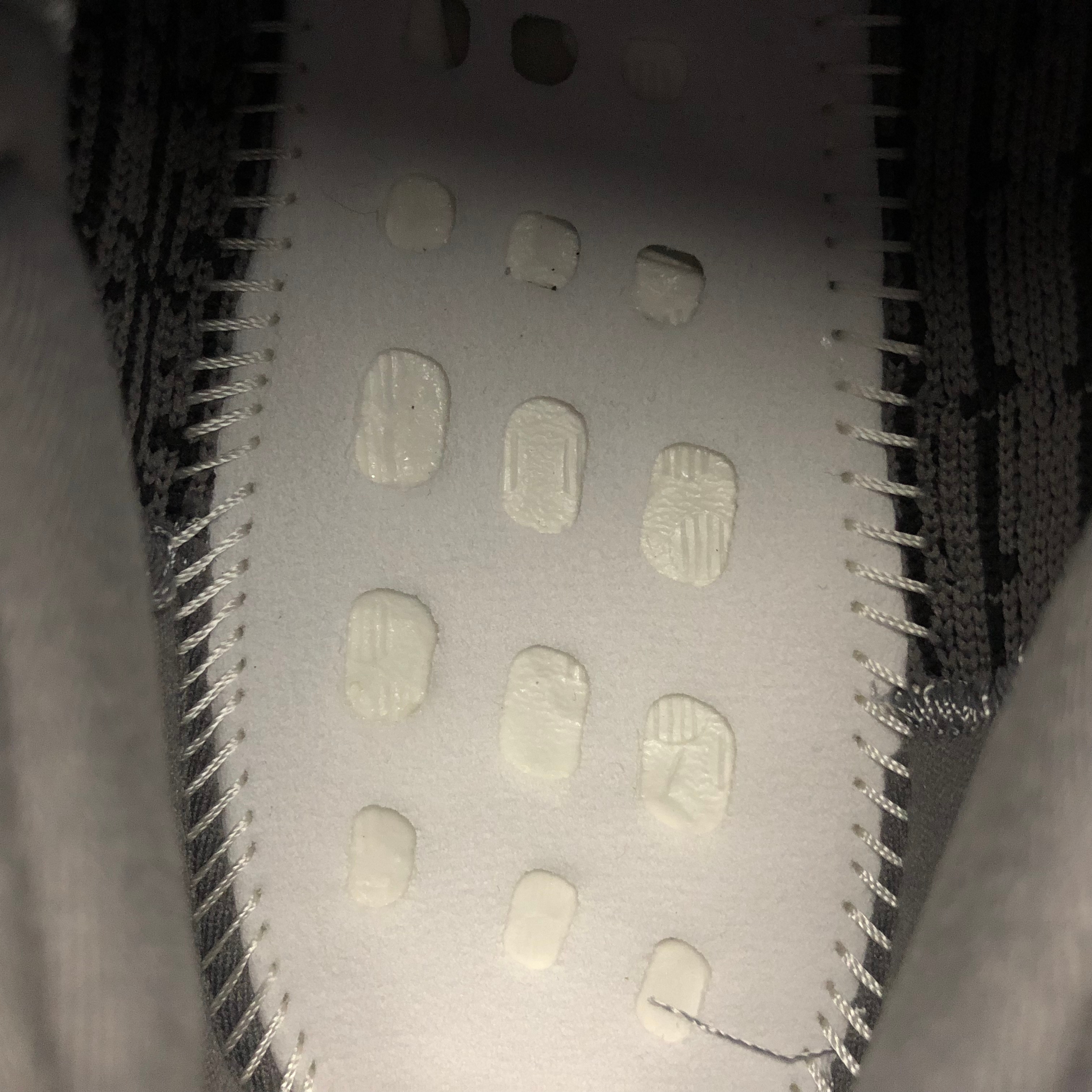 Yupoo Shoes: Premium Yeezy Yupoo Sneakers image 15