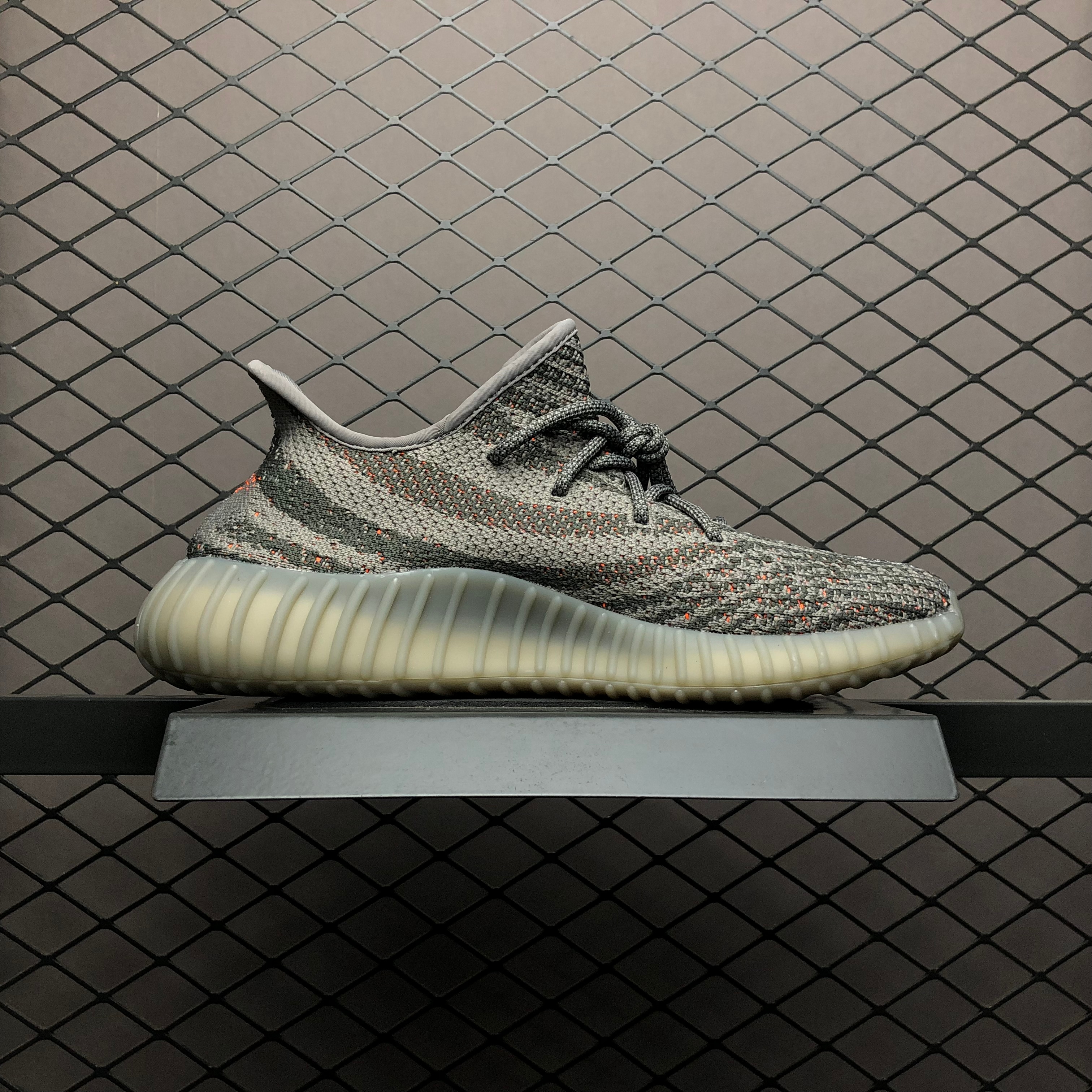 Yupoo Shoes: Premium Yeezy Yupoo Sneakers image 3