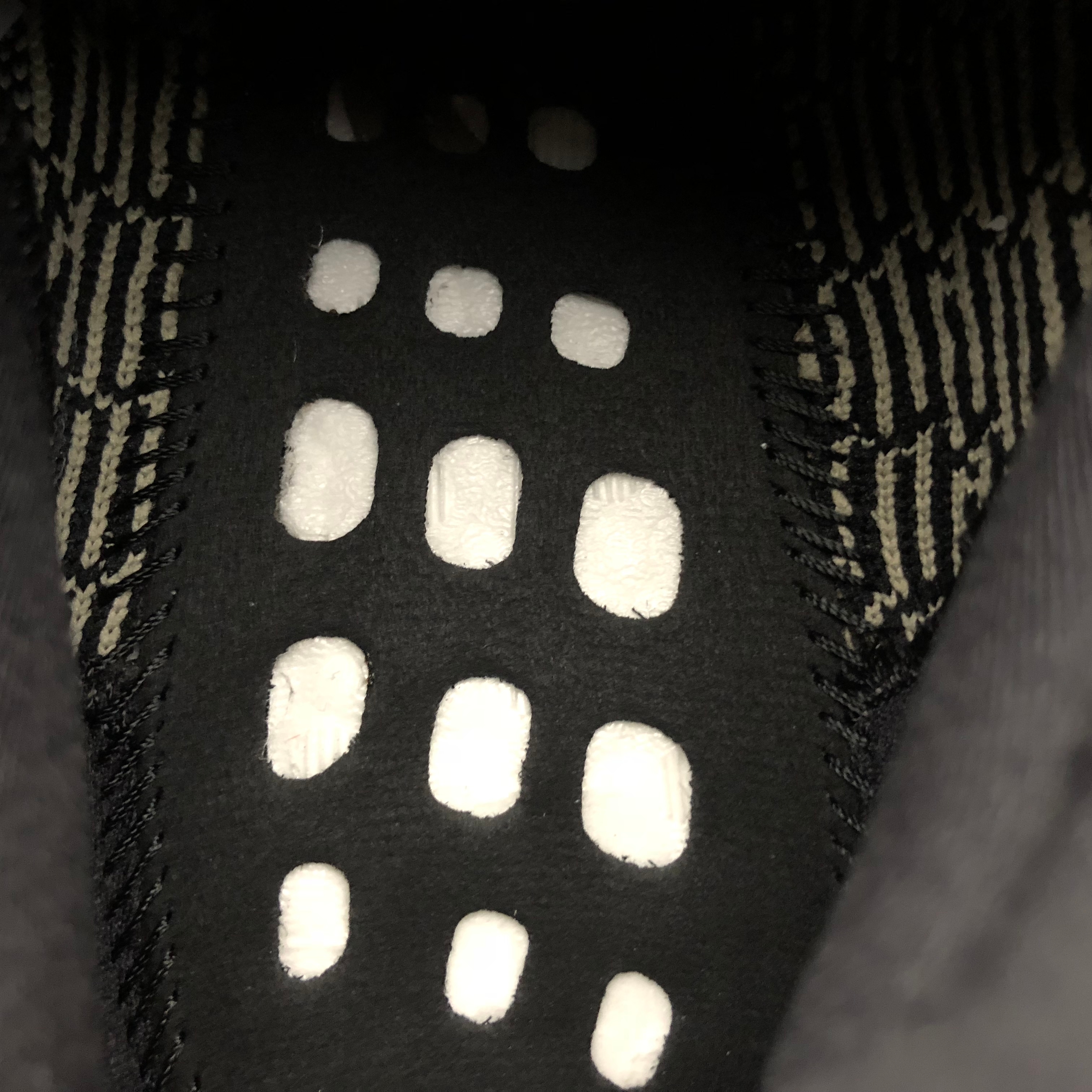 Yupoo Shoes: Premium Yeezy Yupoo Sneakers image 11