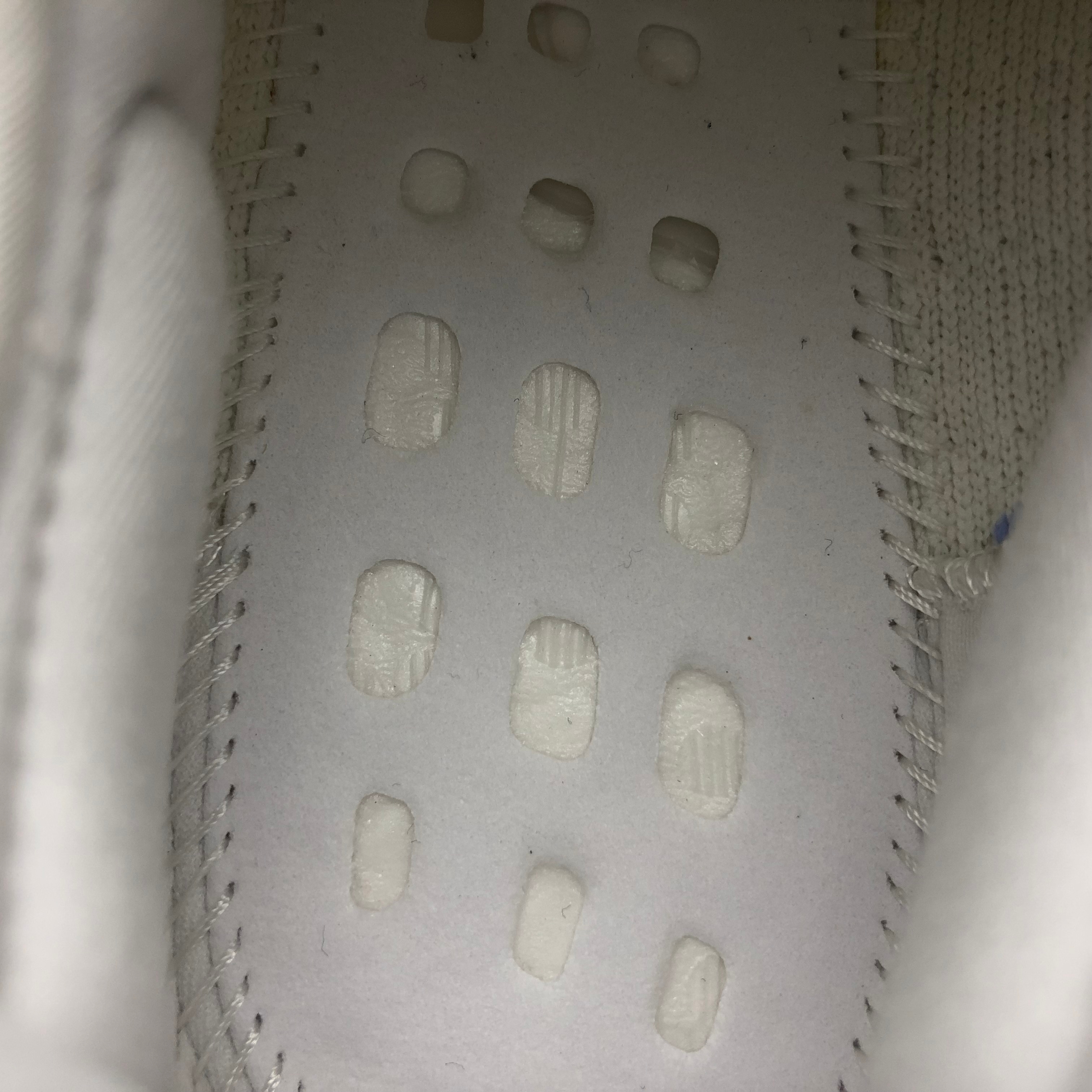 Yupoo Shoes: Premium Yeezy Yupoo Sneakers image 12