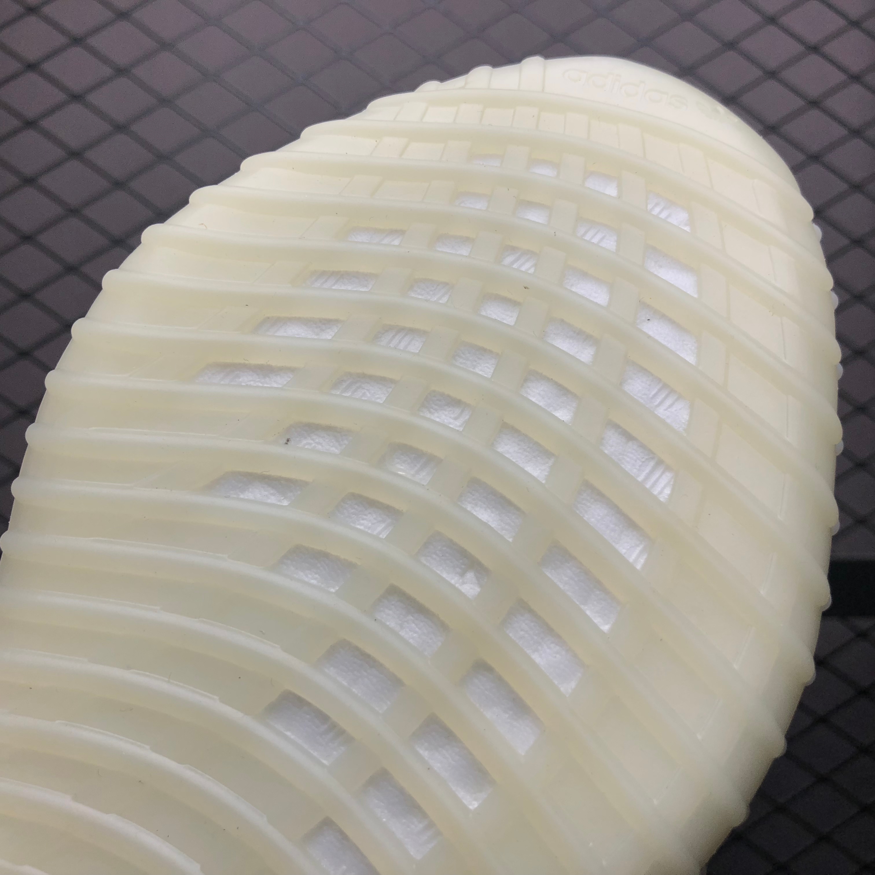 Yupoo Shoes: Premium Yeezy Yupoo Sneakers image 17