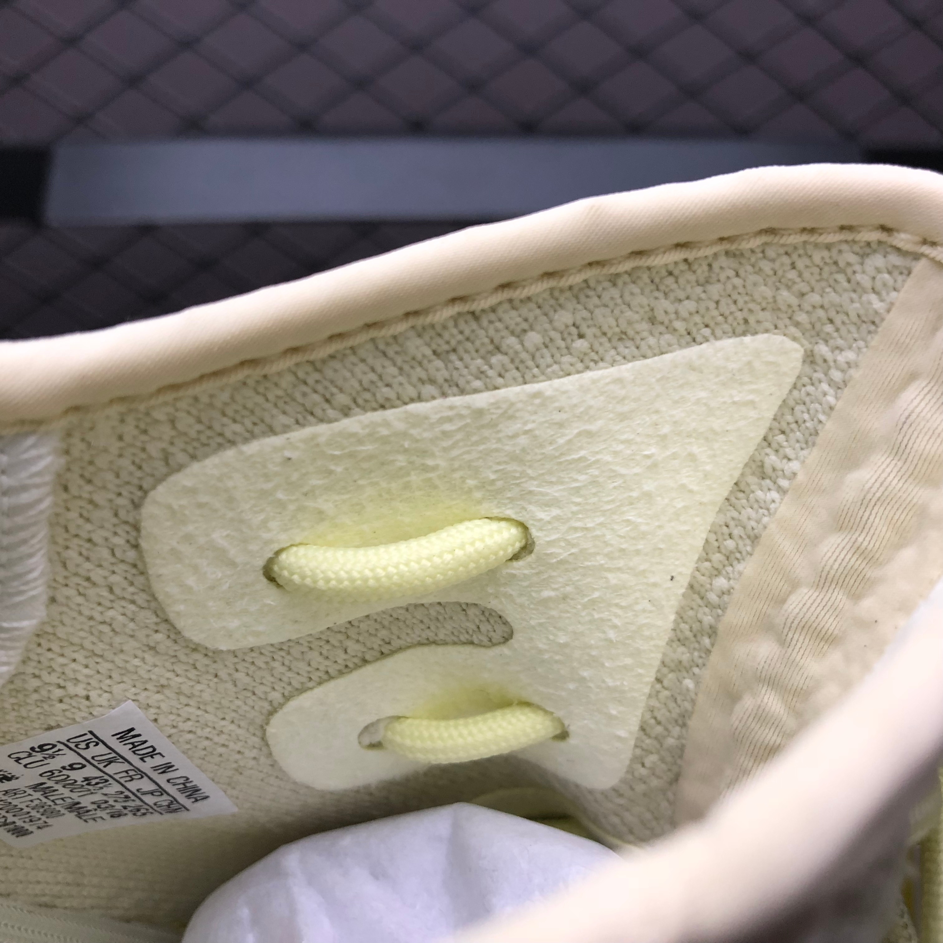Yupoo Shoes: Premium Yeezy Yupoo Sneakers image 13