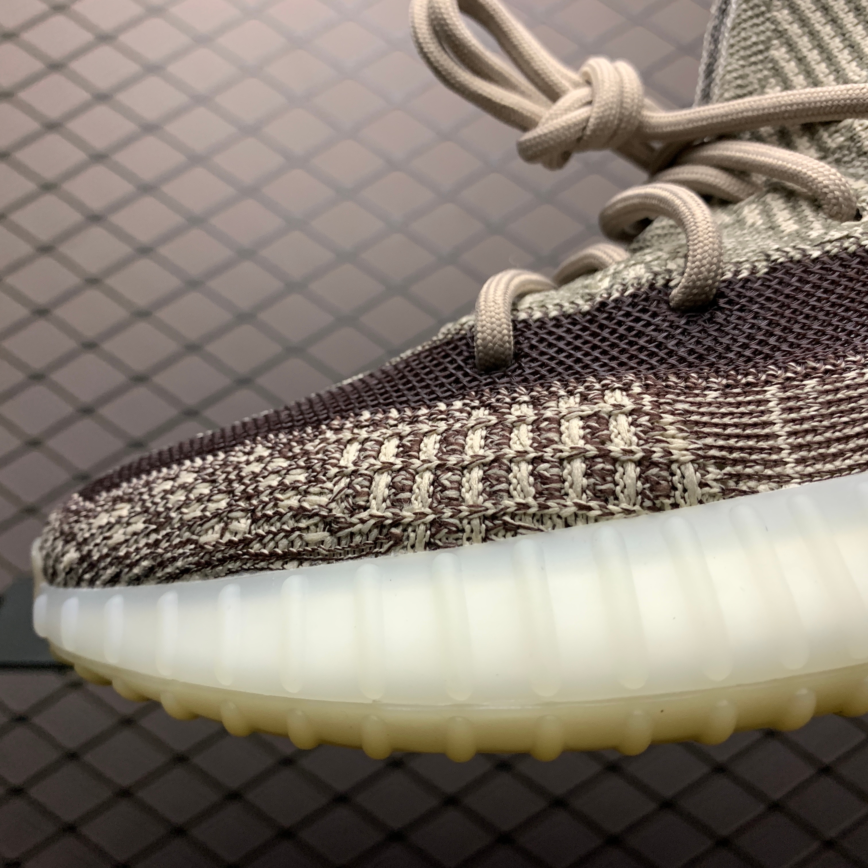 Yupoo Shoes: Premium Yeezy Yupoo Sneakers image 6