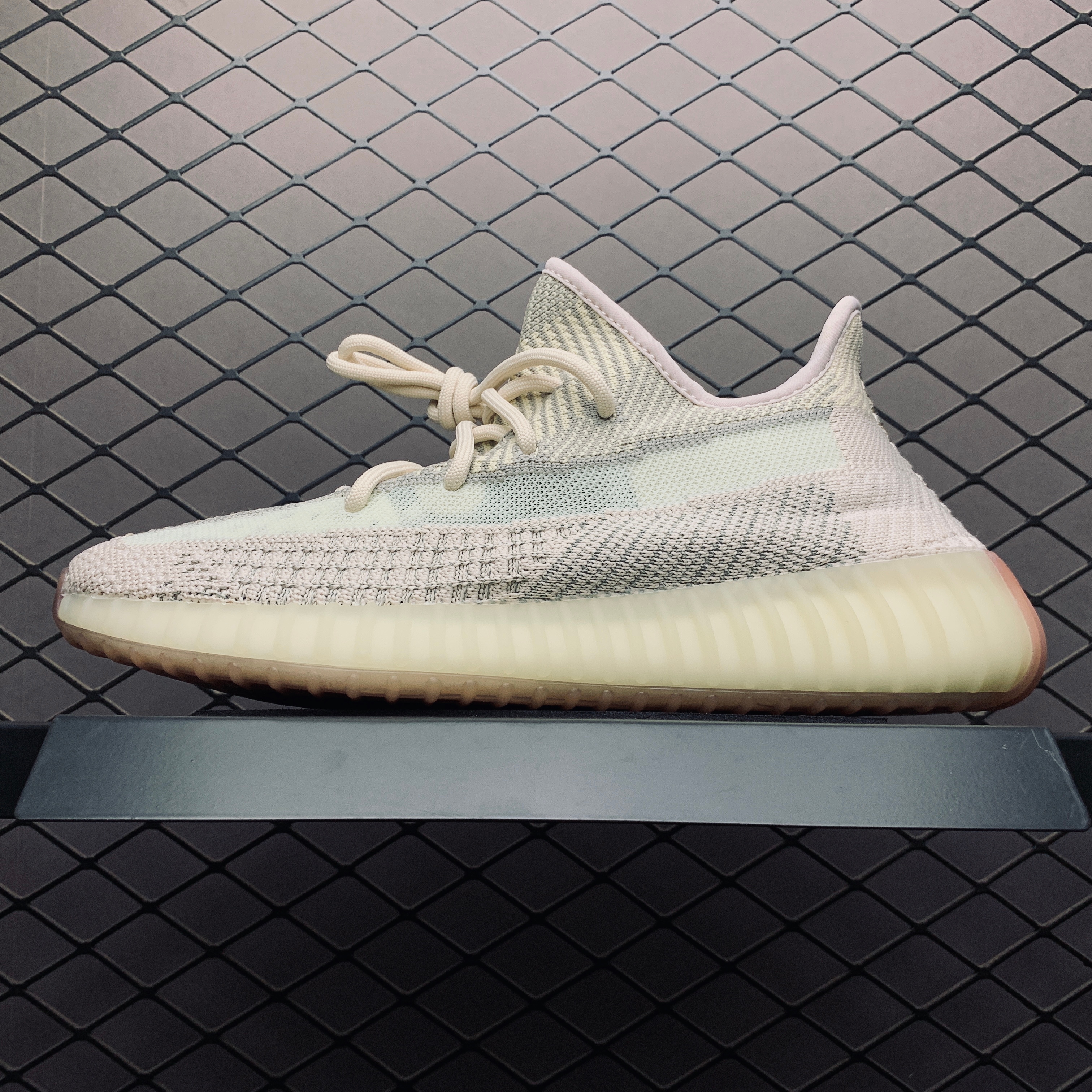 Yupoo Shoes: Premium Yeezy Yupoo Sneakers image 2