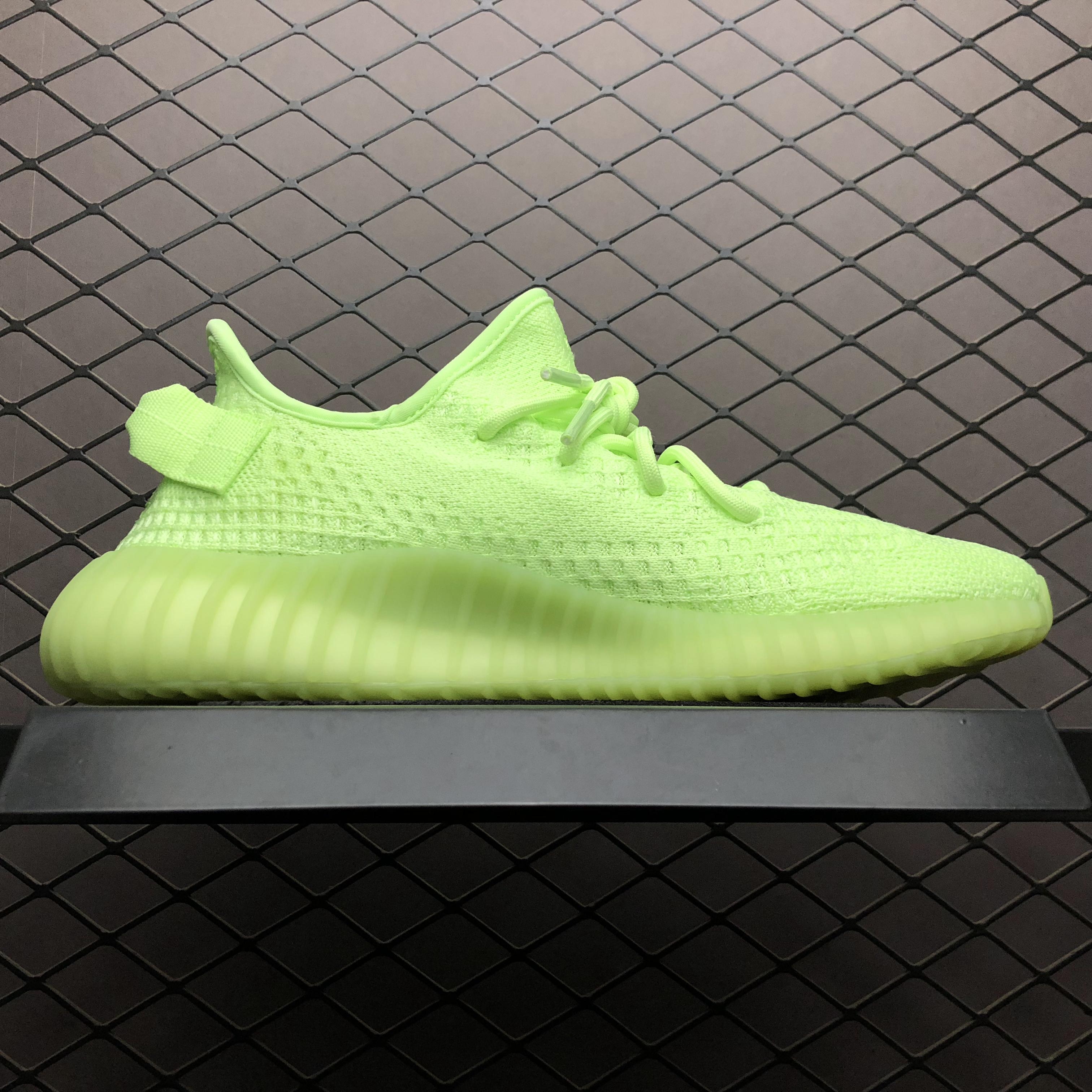 Yupoo Shoes: Premium Yeezy Yupoo Sneakers image 3