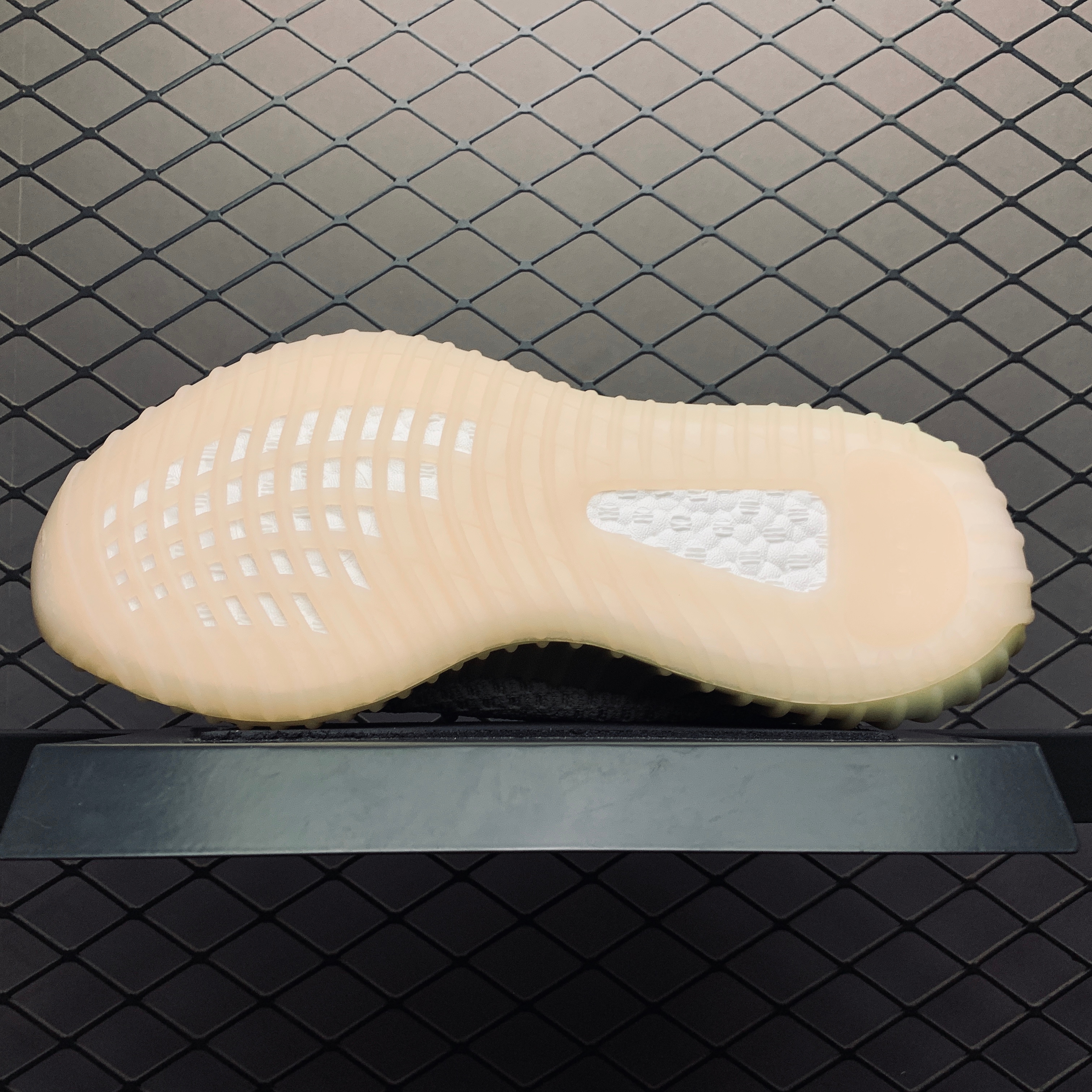 Yupoo Shoes: Premium Yeezy Yupoo Sneakers image 7