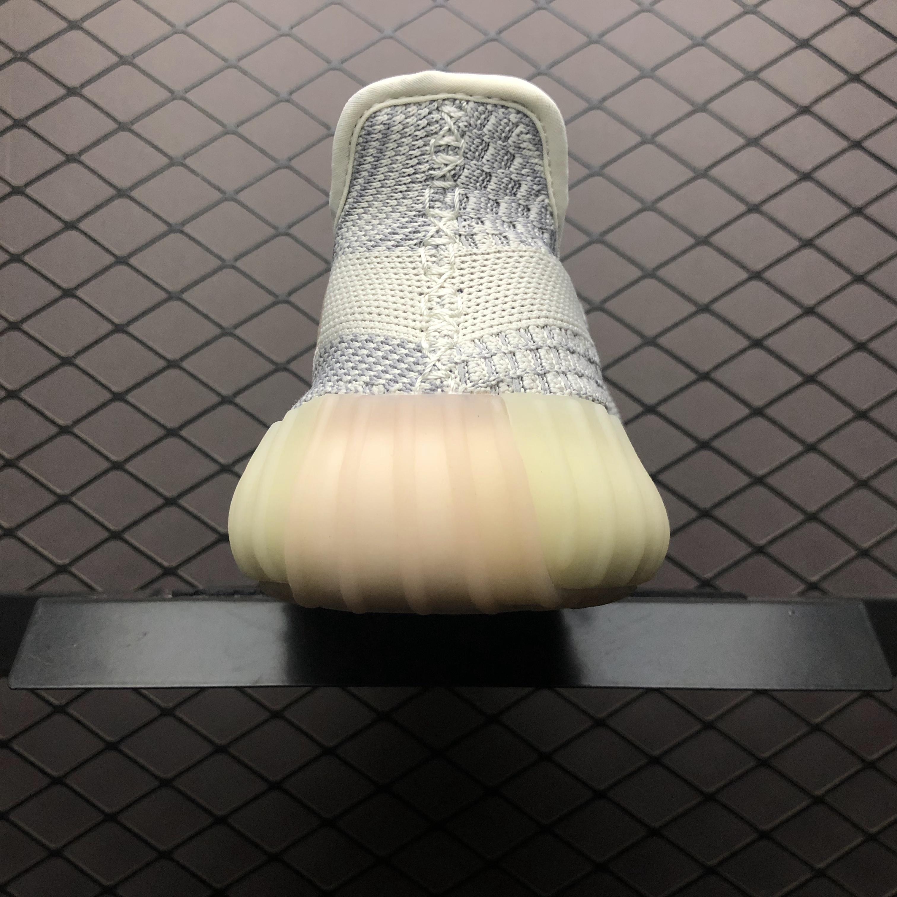 Yupoo Shoes: Premium Yeezy Yupoo Sneakers image 2