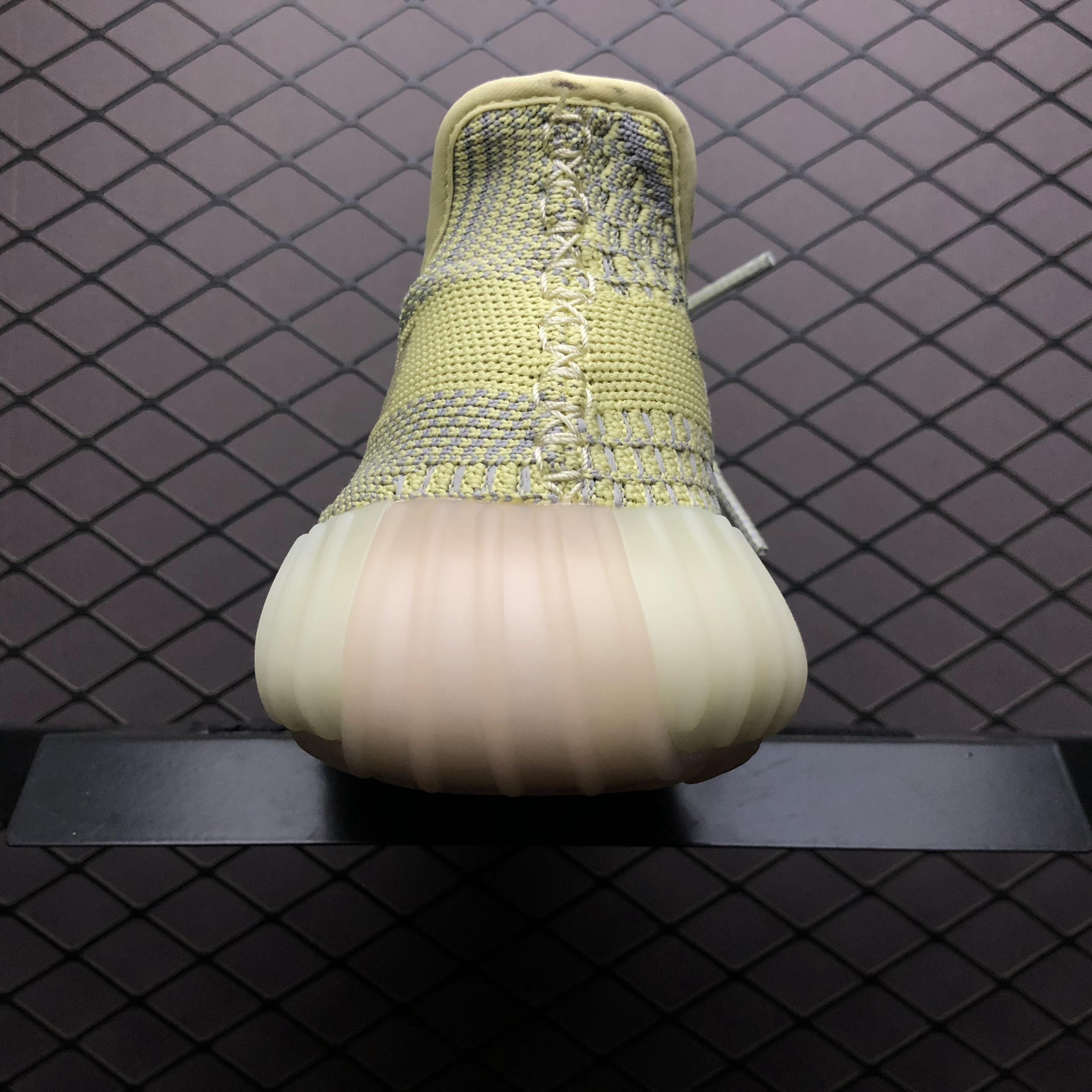 Yupoo Shoes: Premium Yeezy Yupoo Sneakers image 2
