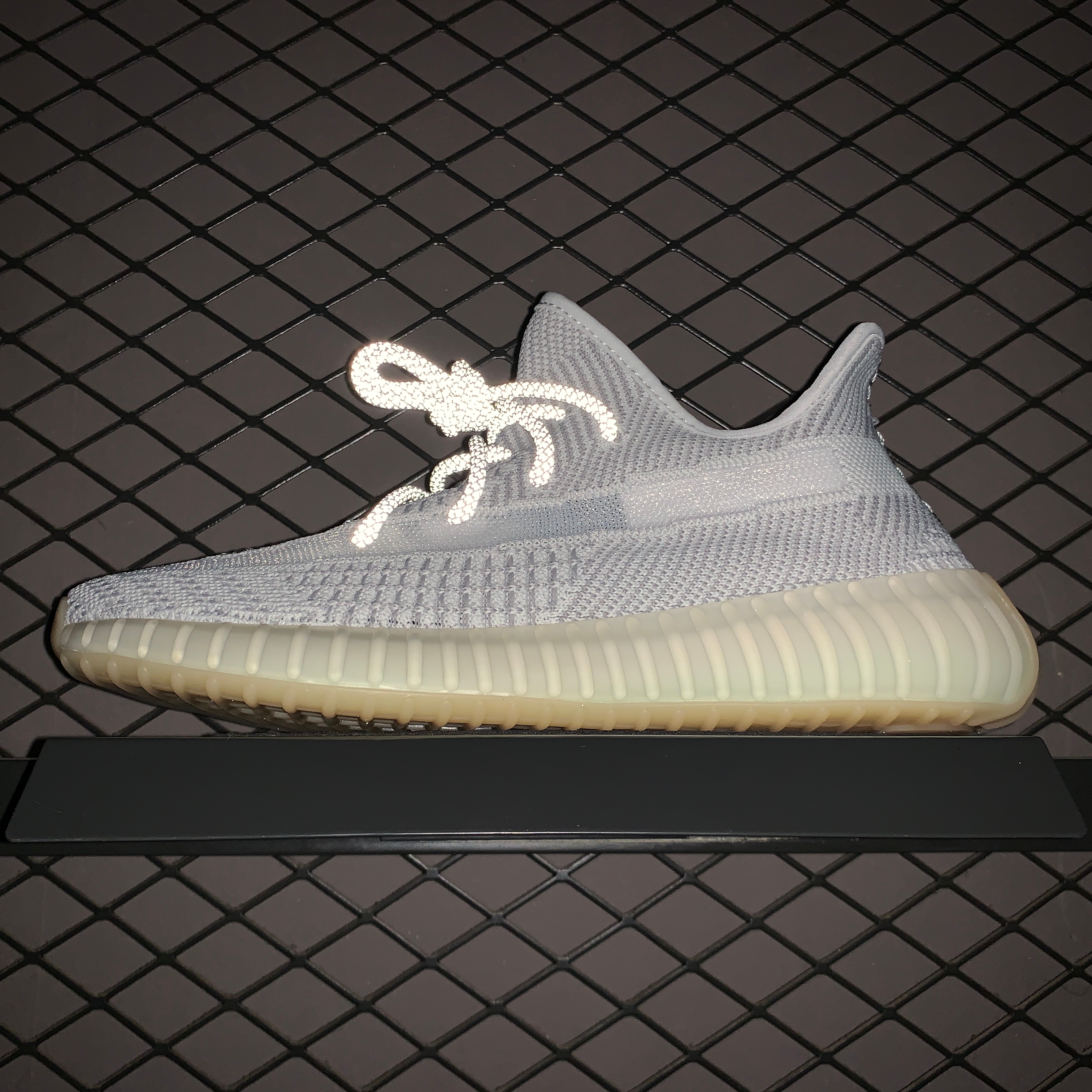 Yupoo Shoes: Premium Yeezy Yupoo Sneakers image 12