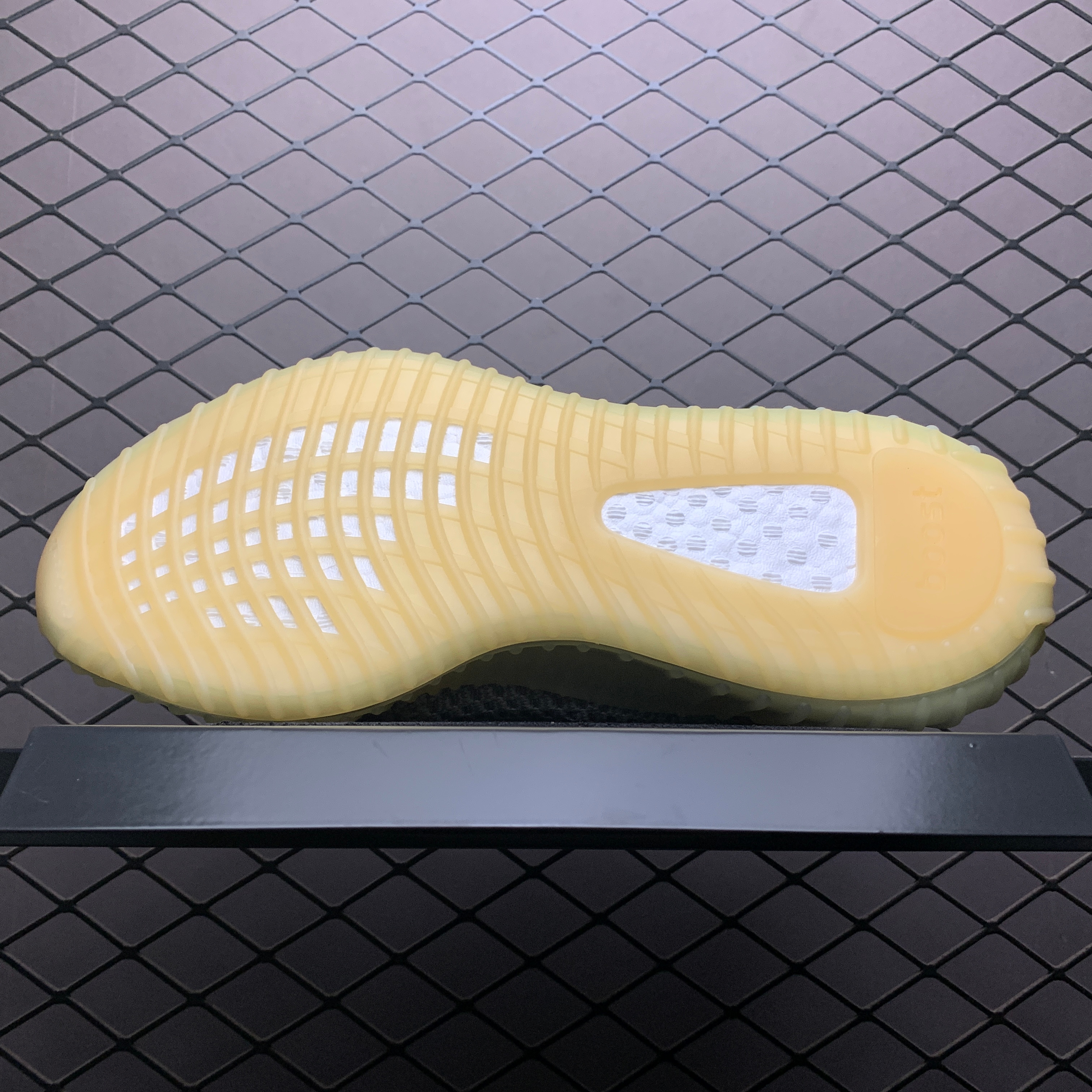Yupoo Shoes: Premium Yeezy Yupoo Sneakers image 6