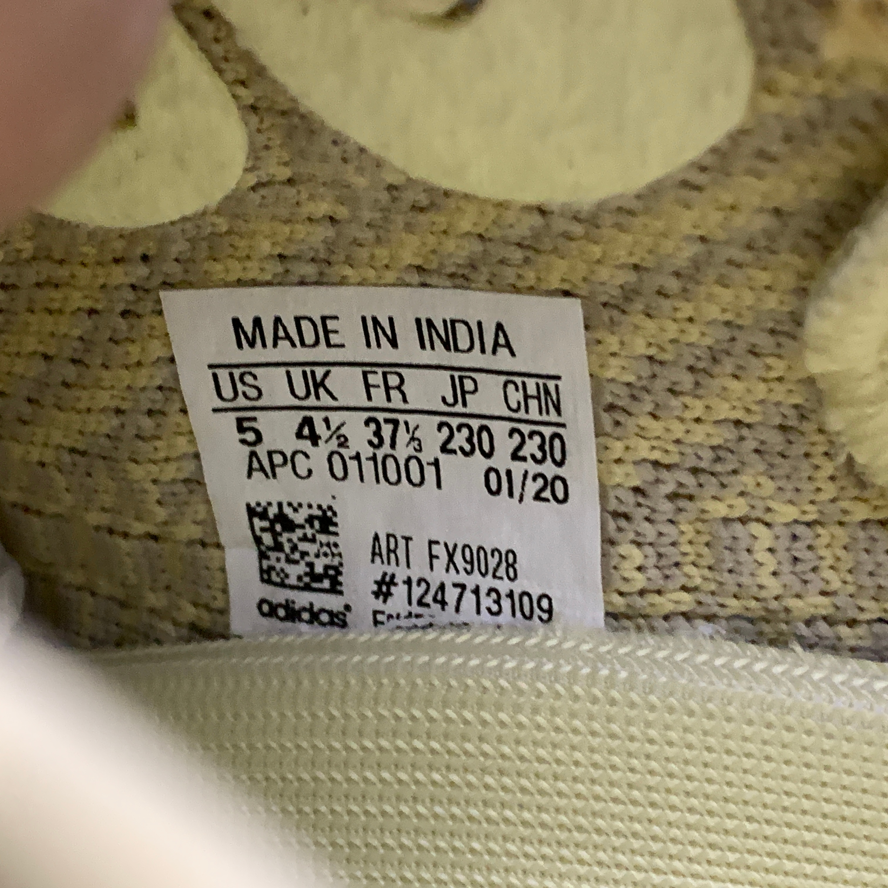 Yupoo Shoes: Premium Yeezy Yupoo Sneakers image 10