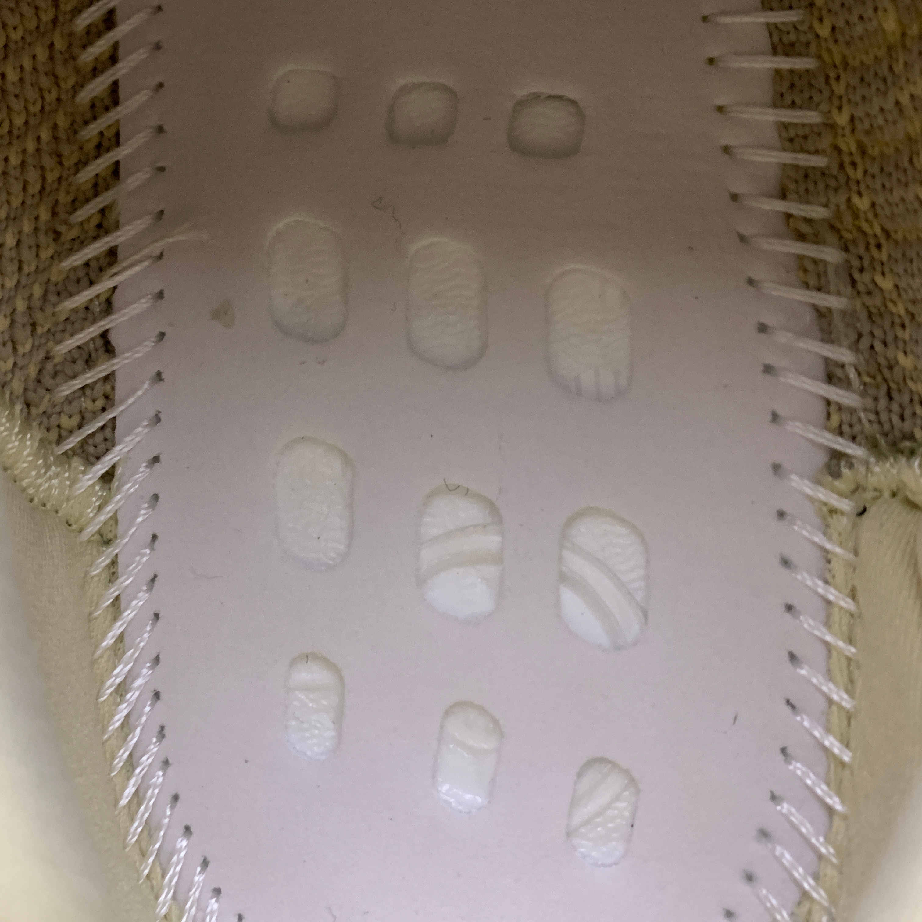 Yupoo Shoes: Premium Yeezy Yupoo Sneakers image 9