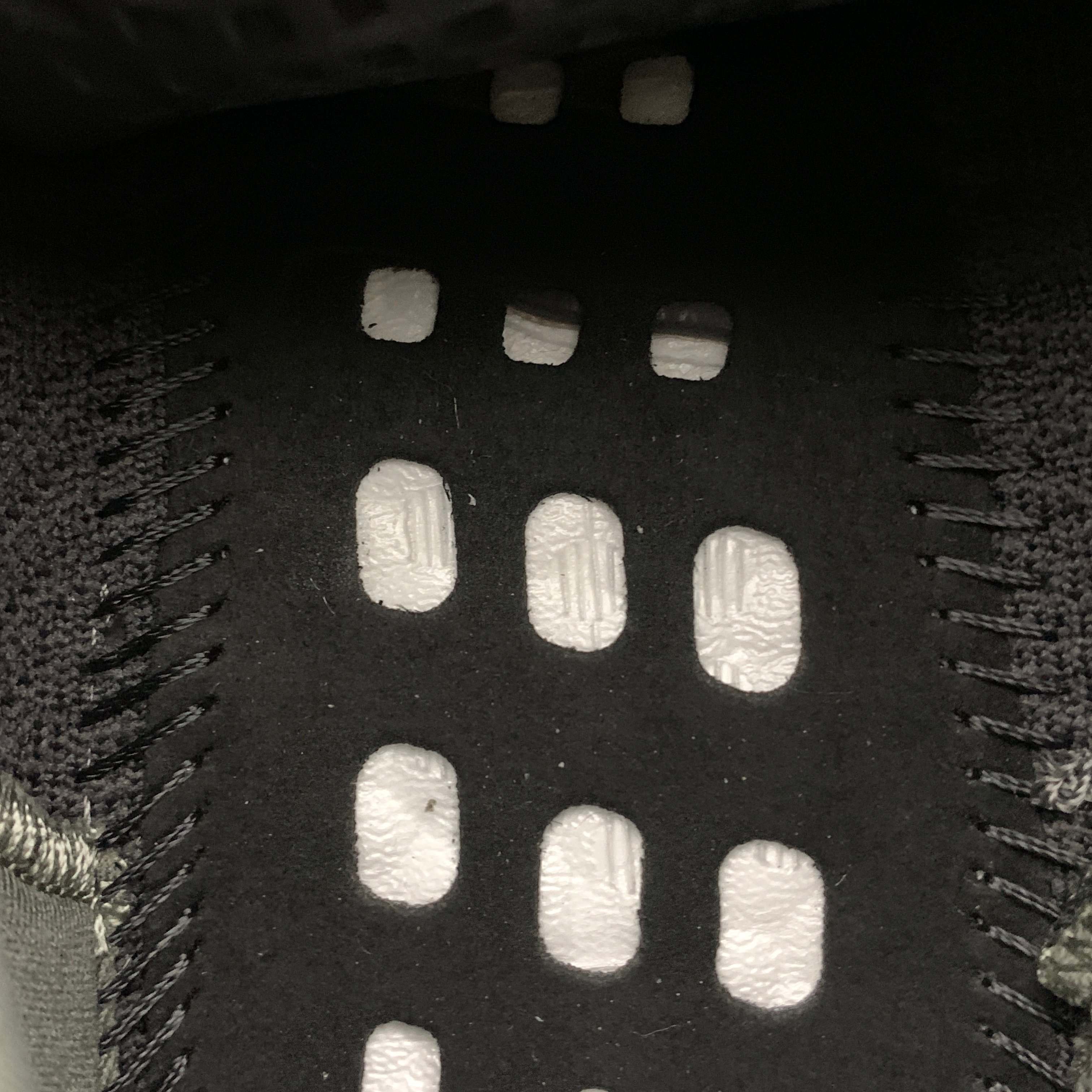 Yupoo Shoes: Premium Yeezy Yupoo Sneakers image 9