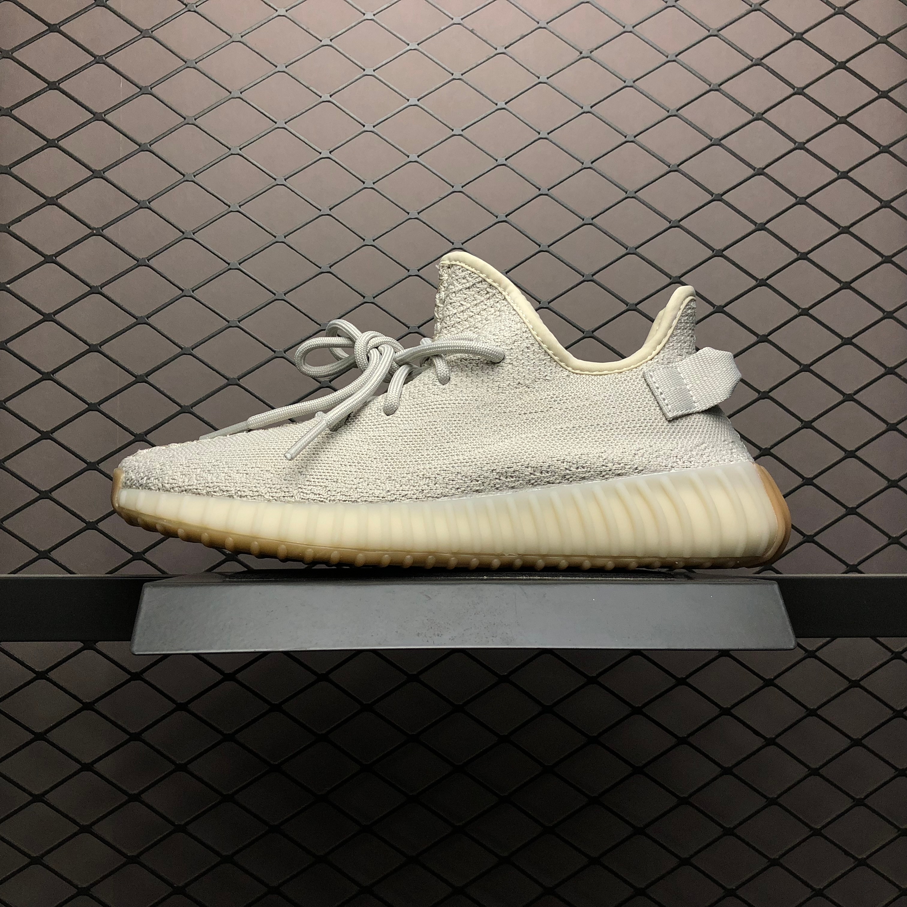 Yupoo Shoes: Premium Yeezy Yupoo Sneakers image 13