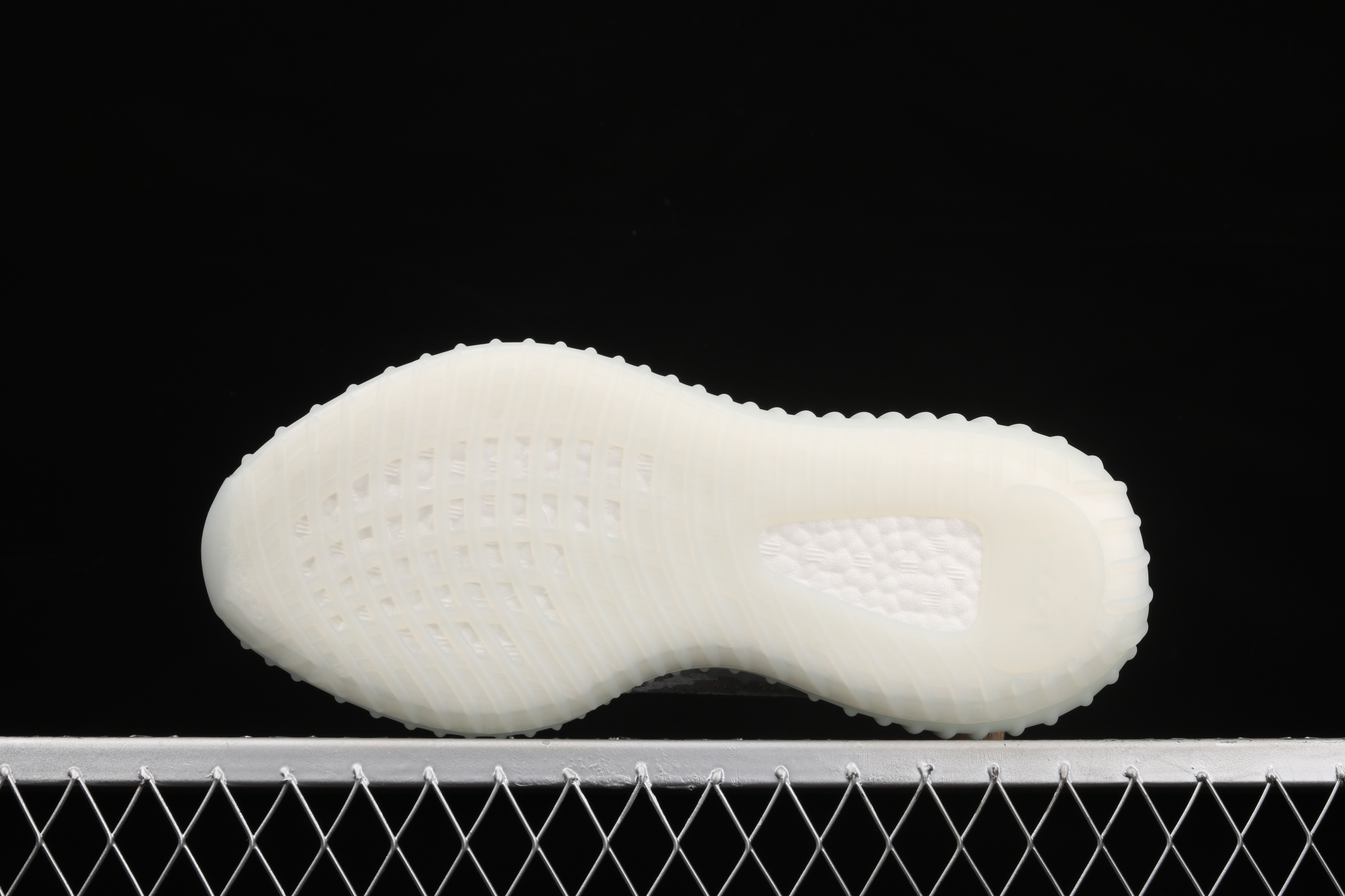 Yupoo Shoes: Premium Yeezy Yupoo Sneakers image 3