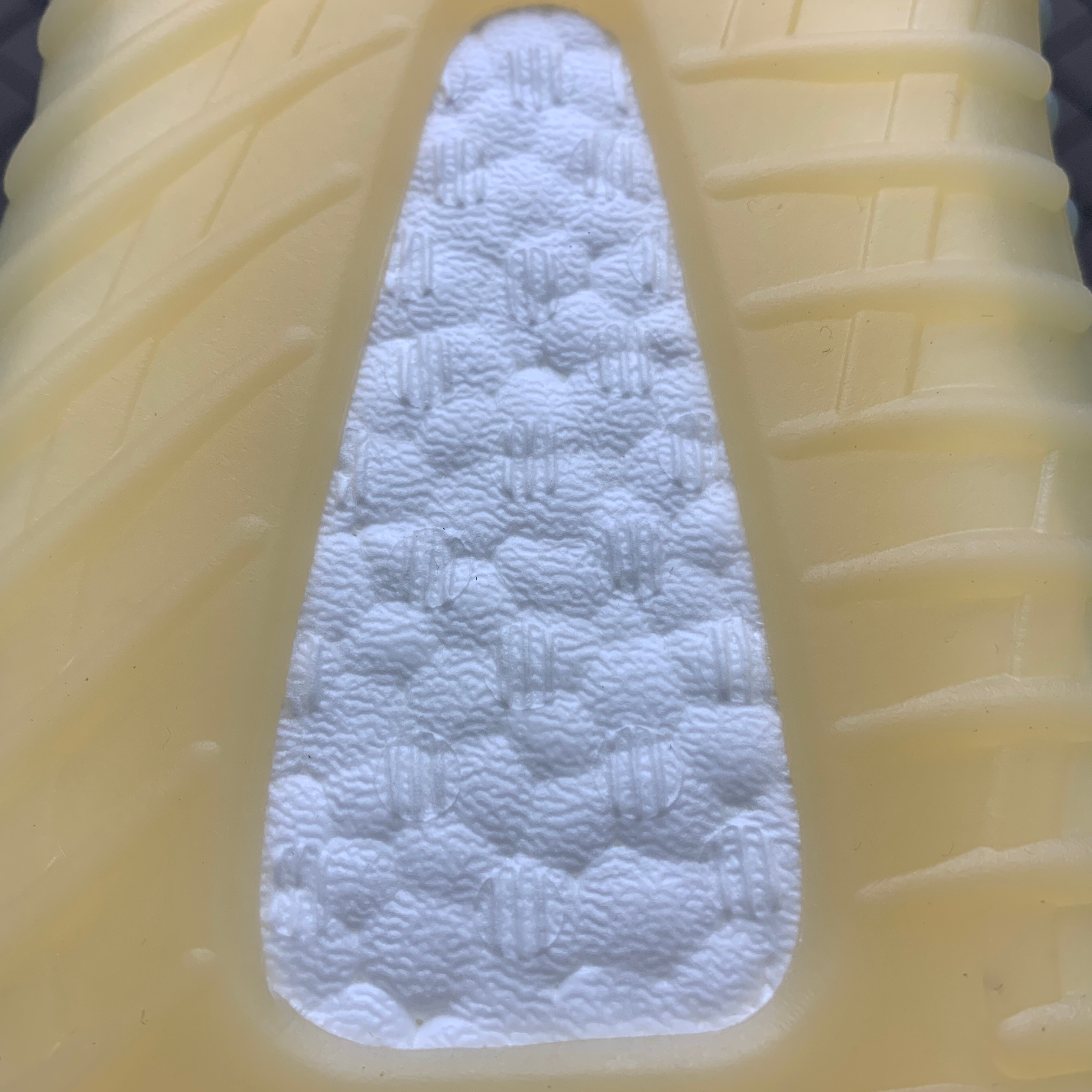 Yupoo Shoes: Premium Yeezy Yupoo Sneakers image 17
