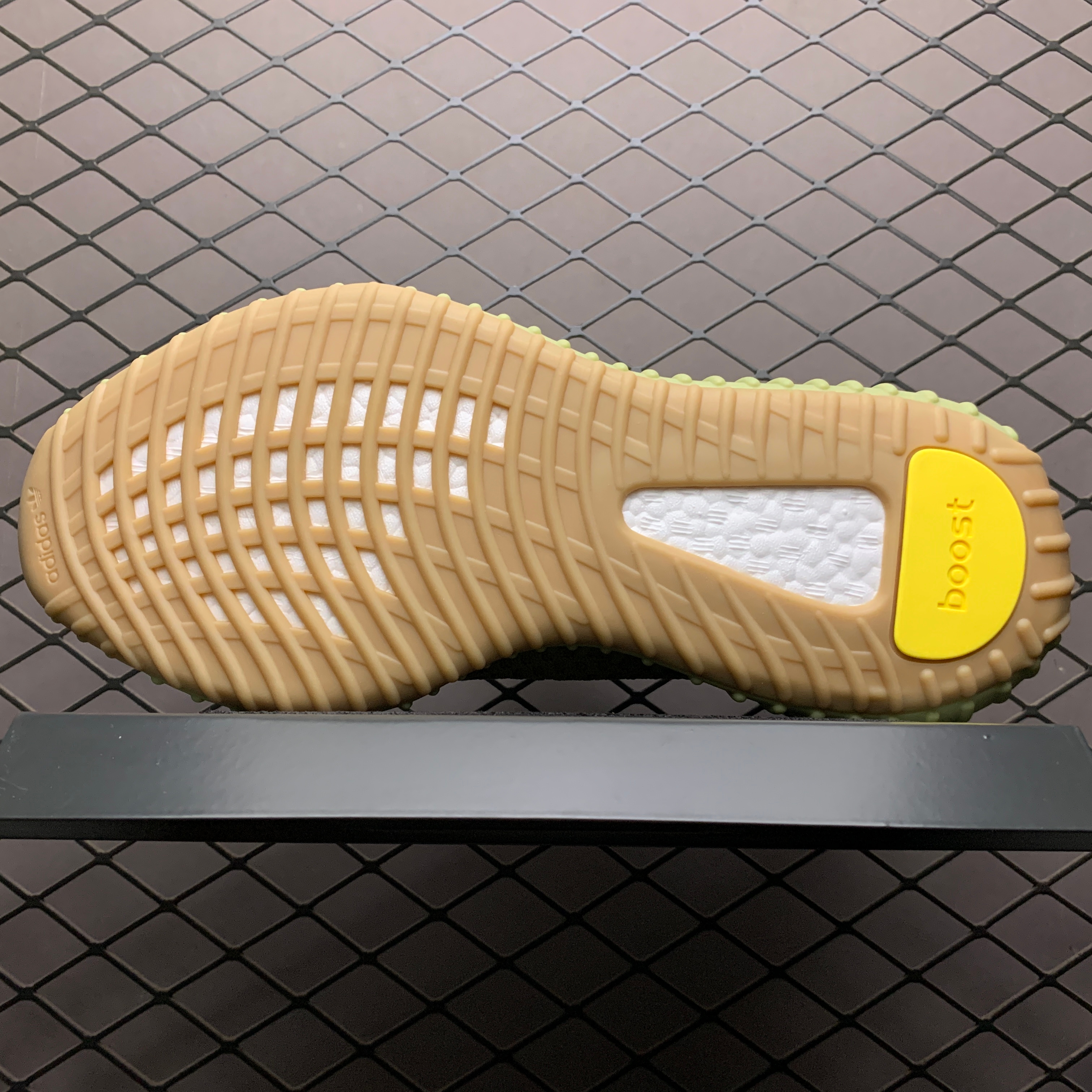 Yupoo Shoes: Premium Yeezy Yupoo Sneakers image 5